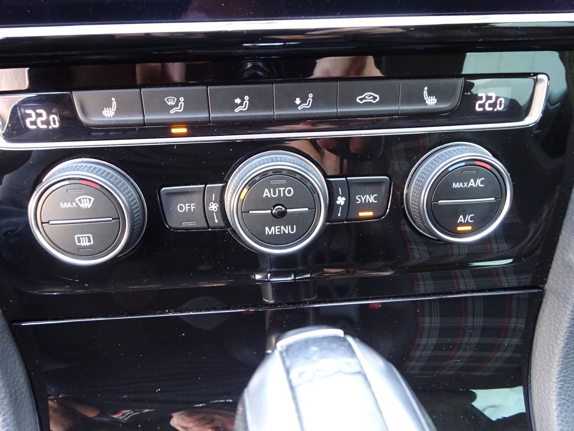 VW Golf 2.0 TSI GTI Performance DSG-image-21