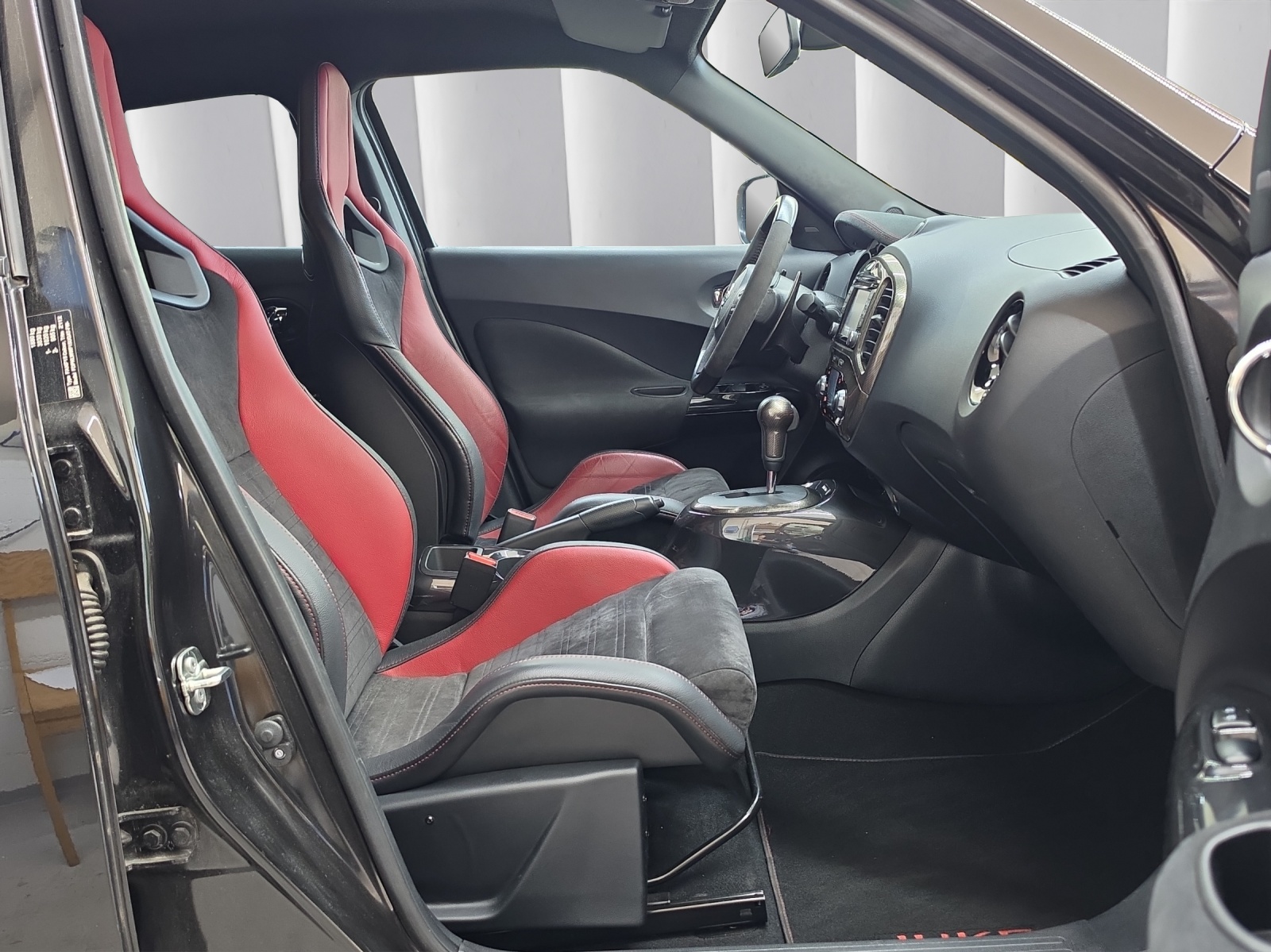 NISSAN Juke 1.6 DIG-T Nismo RS 4x4-image-11