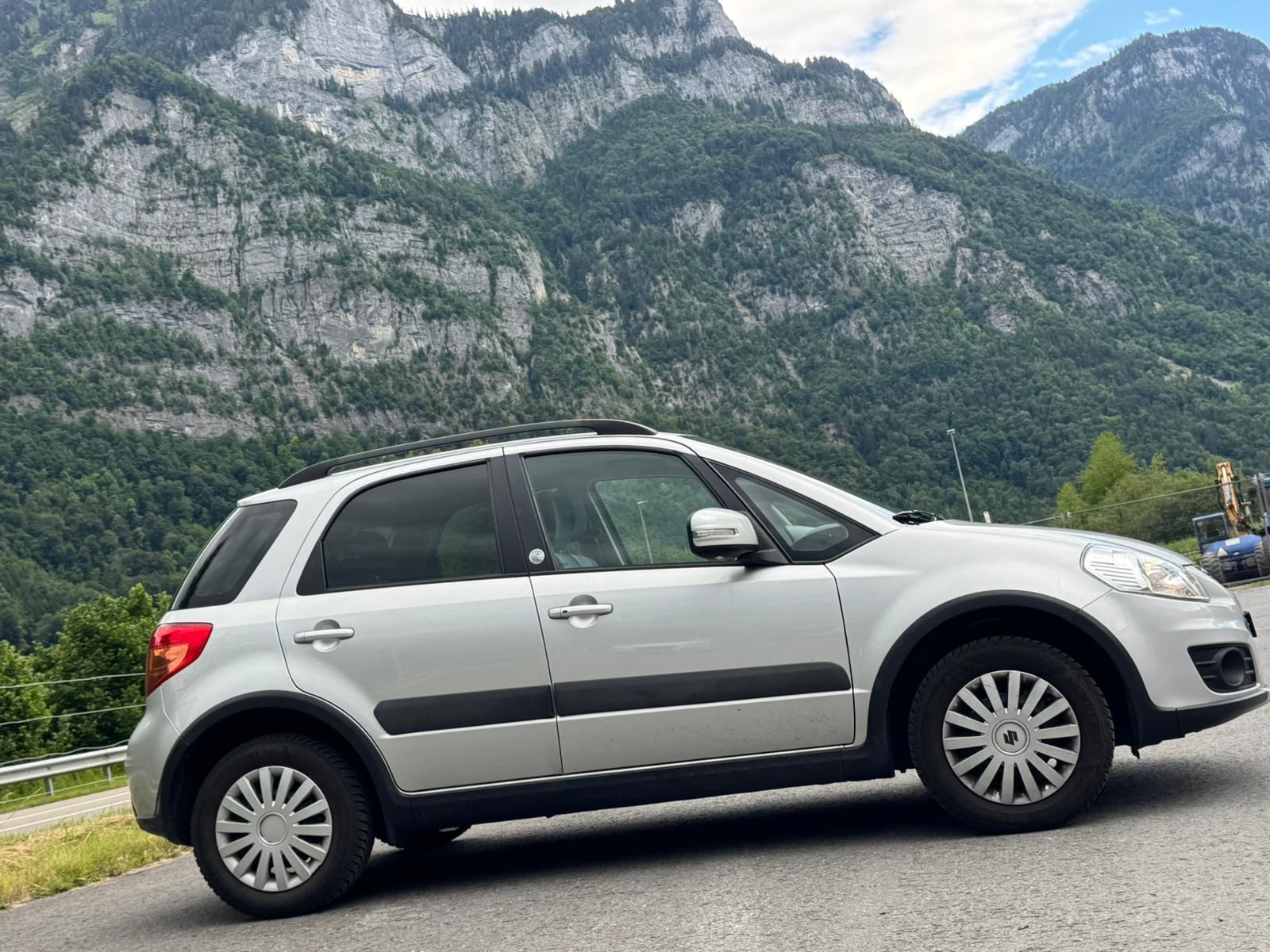 SUZUKI SX4 1.6 16V GL Top Indigo 4WD-image-2