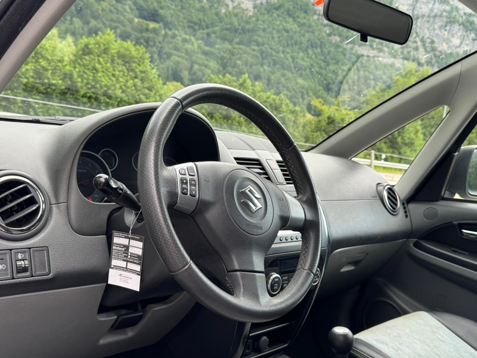 SUZUKI SX4 1.6 16V GL Top Indigo 4WD-image-12