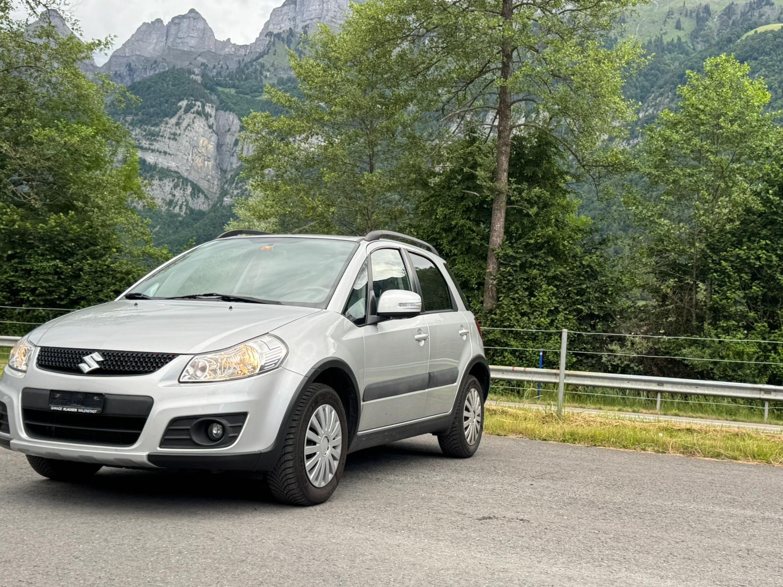 SUZUKI SX4 1.6 16V GL Top Indigo 4WD-image-1