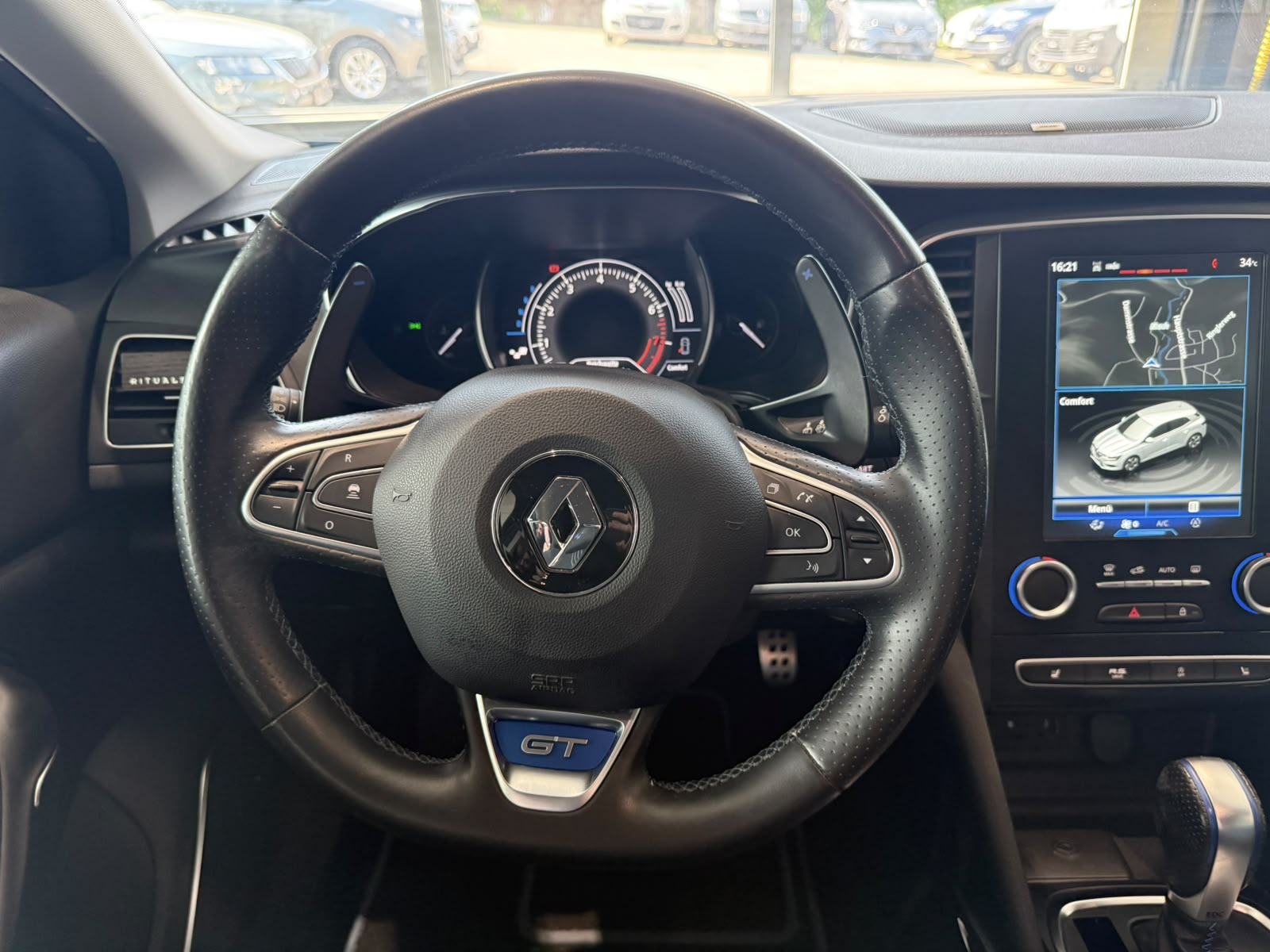 RENAULT Mégane 1.6 16V Turbo GT EDC-image-10