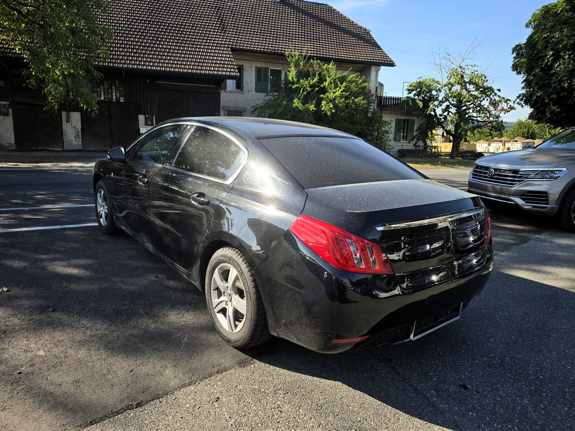 PEUGEOT 508 2.0 HDI Hybrid4 Allure EGS6-image-2