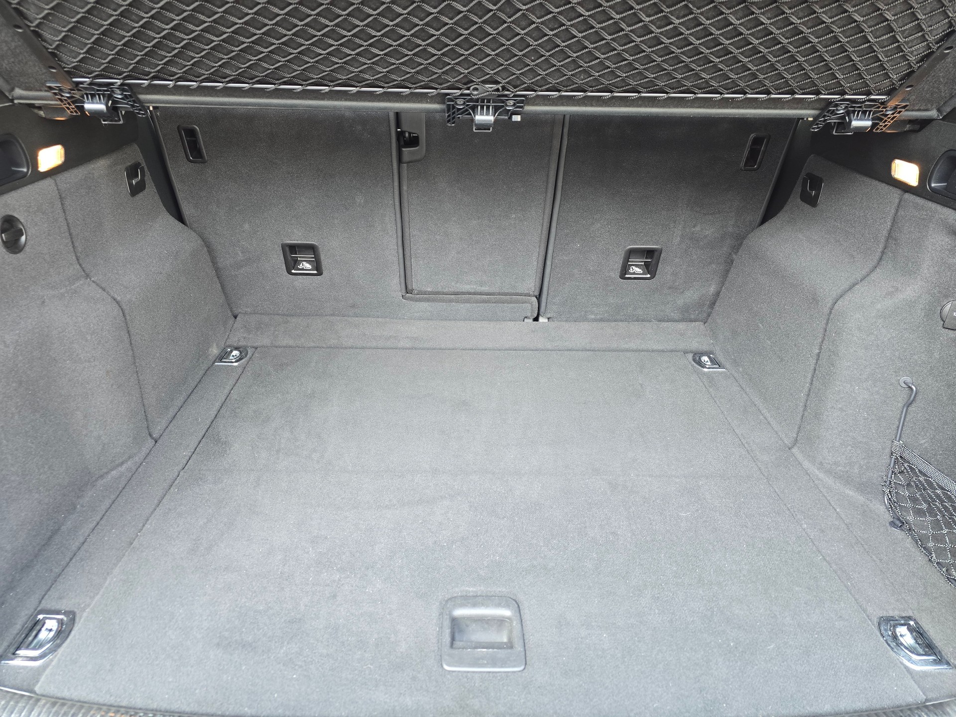 AUDI Q5 2.0 TDI quattro S-tronic-image-13