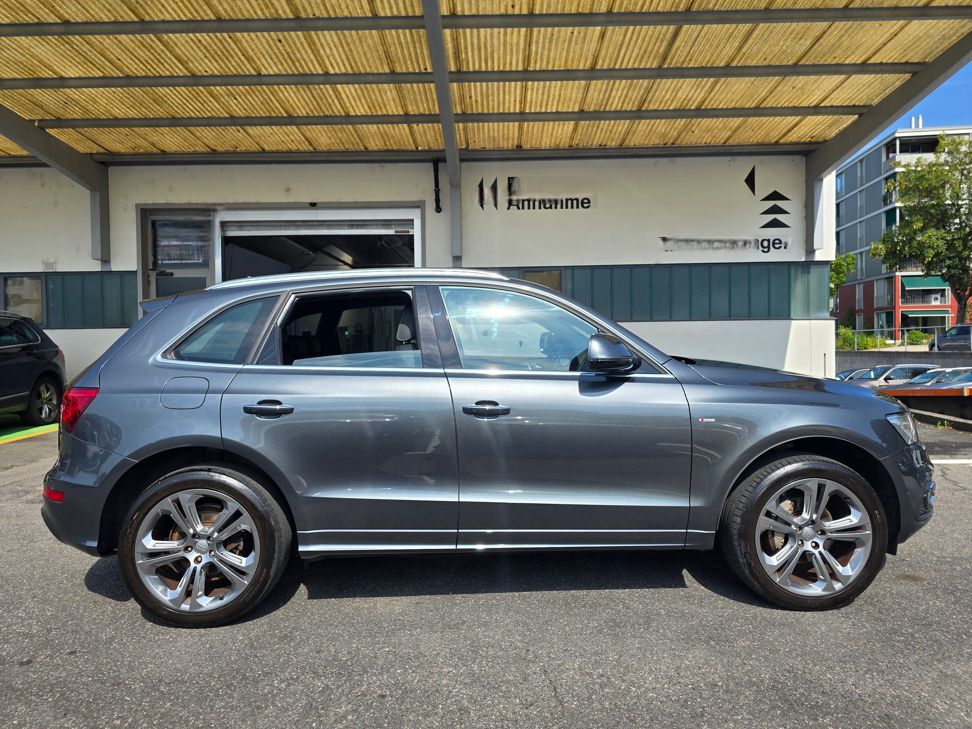 AUDI Q5 2.0 TDI quattro S-tronic-image-6