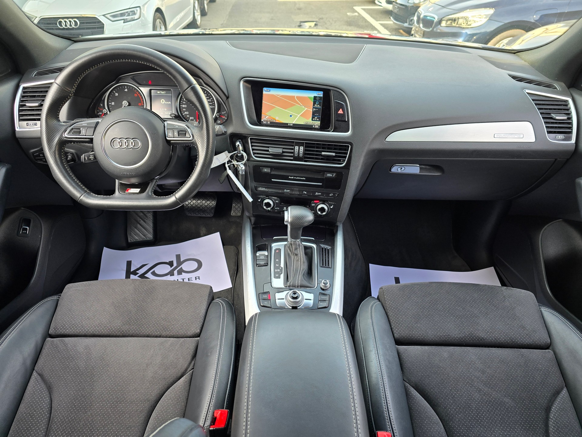 AUDI Q5 2.0 TDI quattro S-tronic-image-1