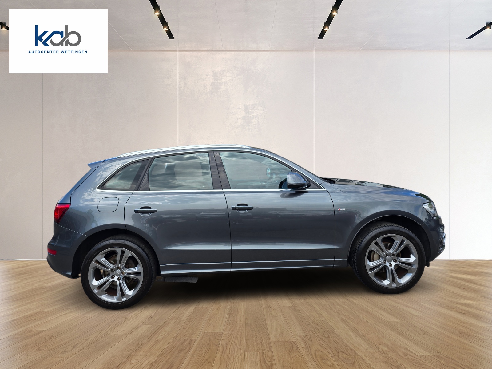 AUDI Q5 2.0 TDI quattro S-tronic-image-6