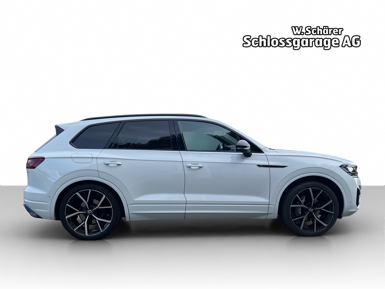 VW Touareg 3.0 TDI R Line Limited Tiptronic-image-5