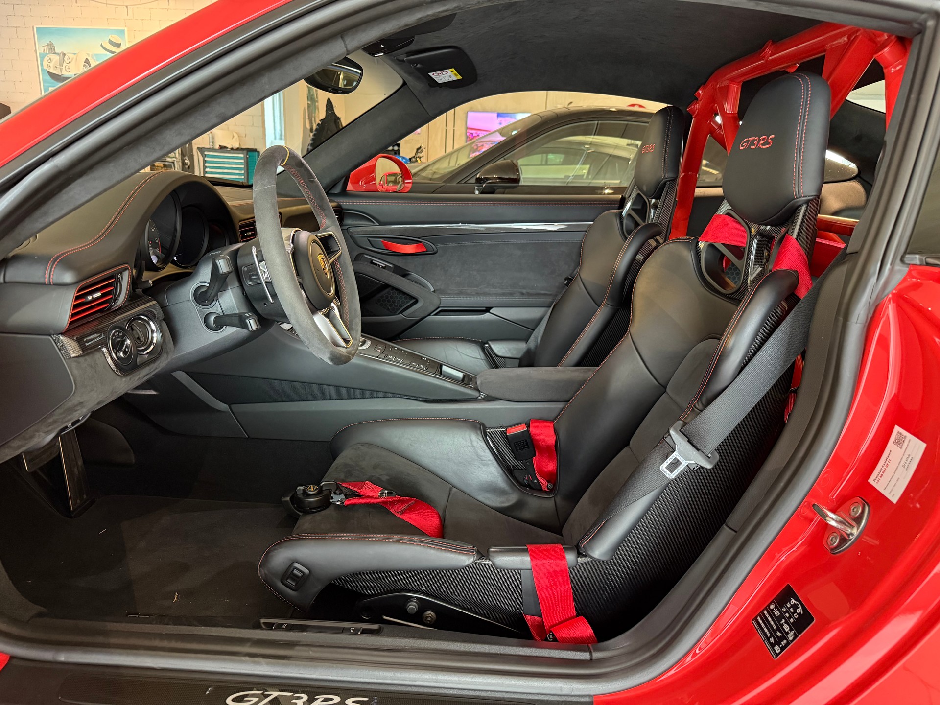 PORSCHE 911 GT3 RS PDK-image-2