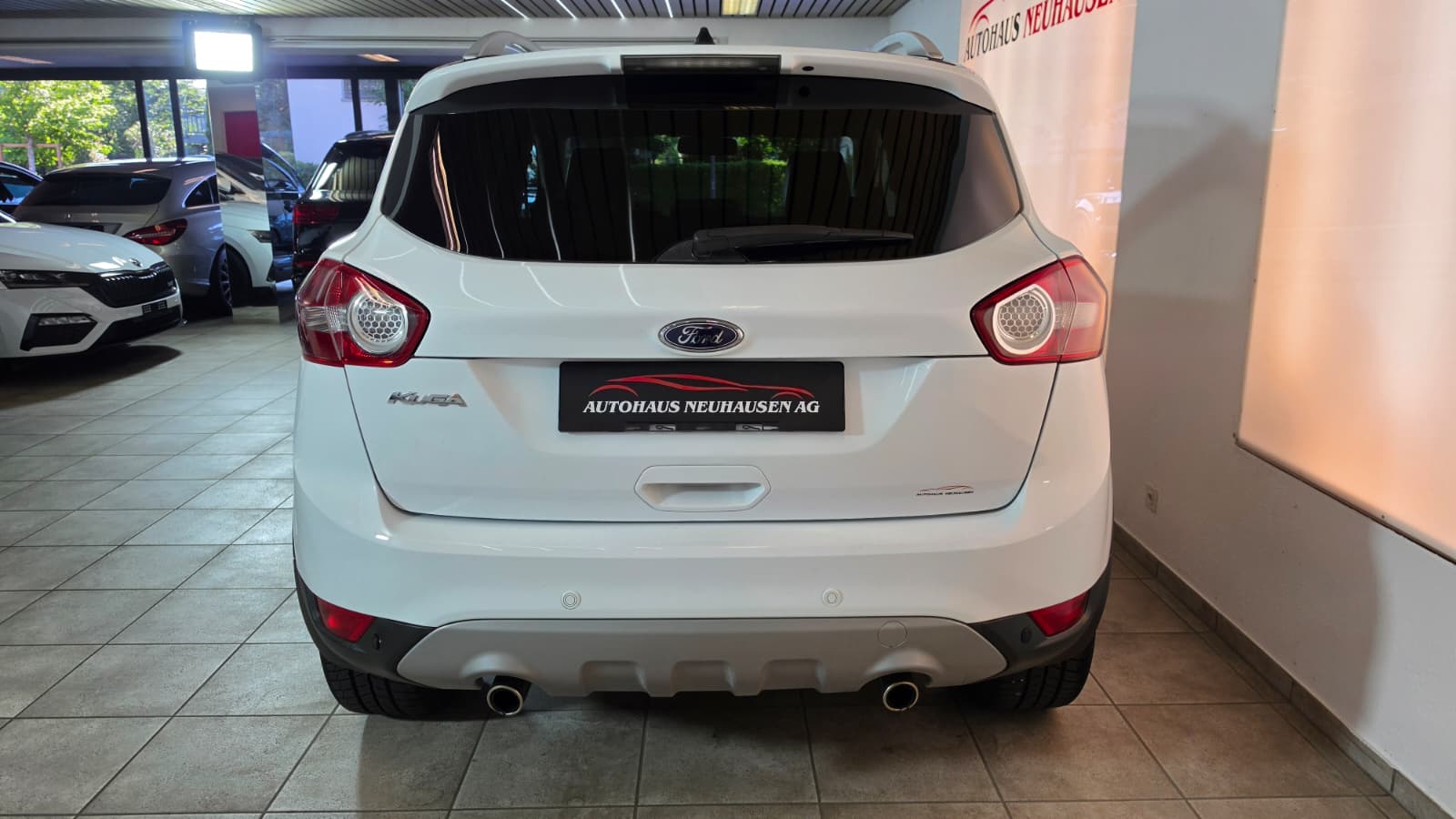 FORD Kuga 2.5 Turbo Titanium 4WD Automatic, Schweizer Fahrzeug, Frisch ab MFK und Frisch ab Service-image-13