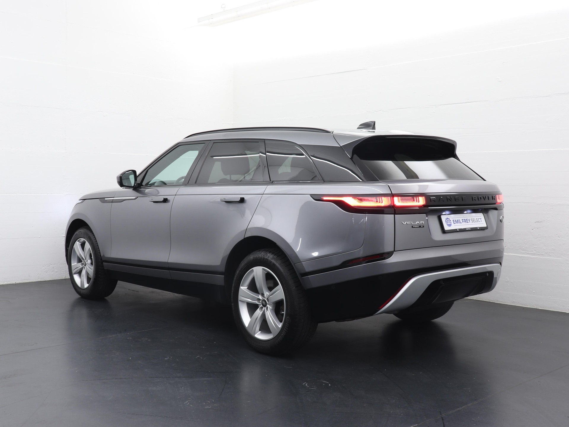 LAND ROVER Range Rover Velar 2.0 T S-image-6