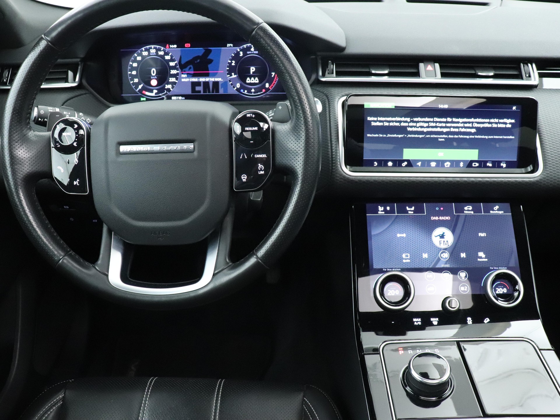 LAND ROVER Range Rover Velar 2.0 T S-image-4