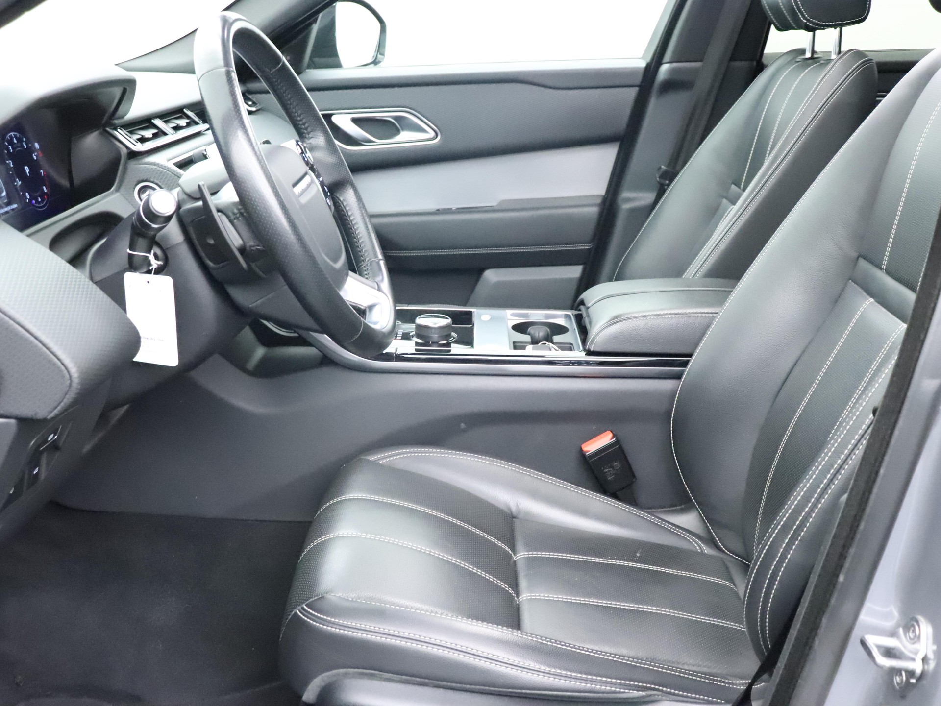 LAND ROVER Range Rover Velar 2.0 T S-image-2