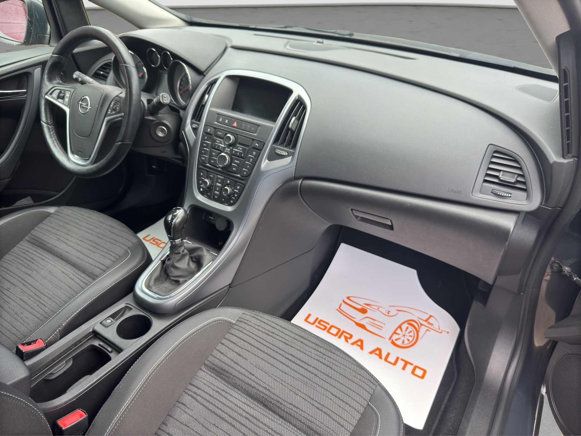 OPEL Astra SportsTourer 1.4i 16V Turbo-image-13