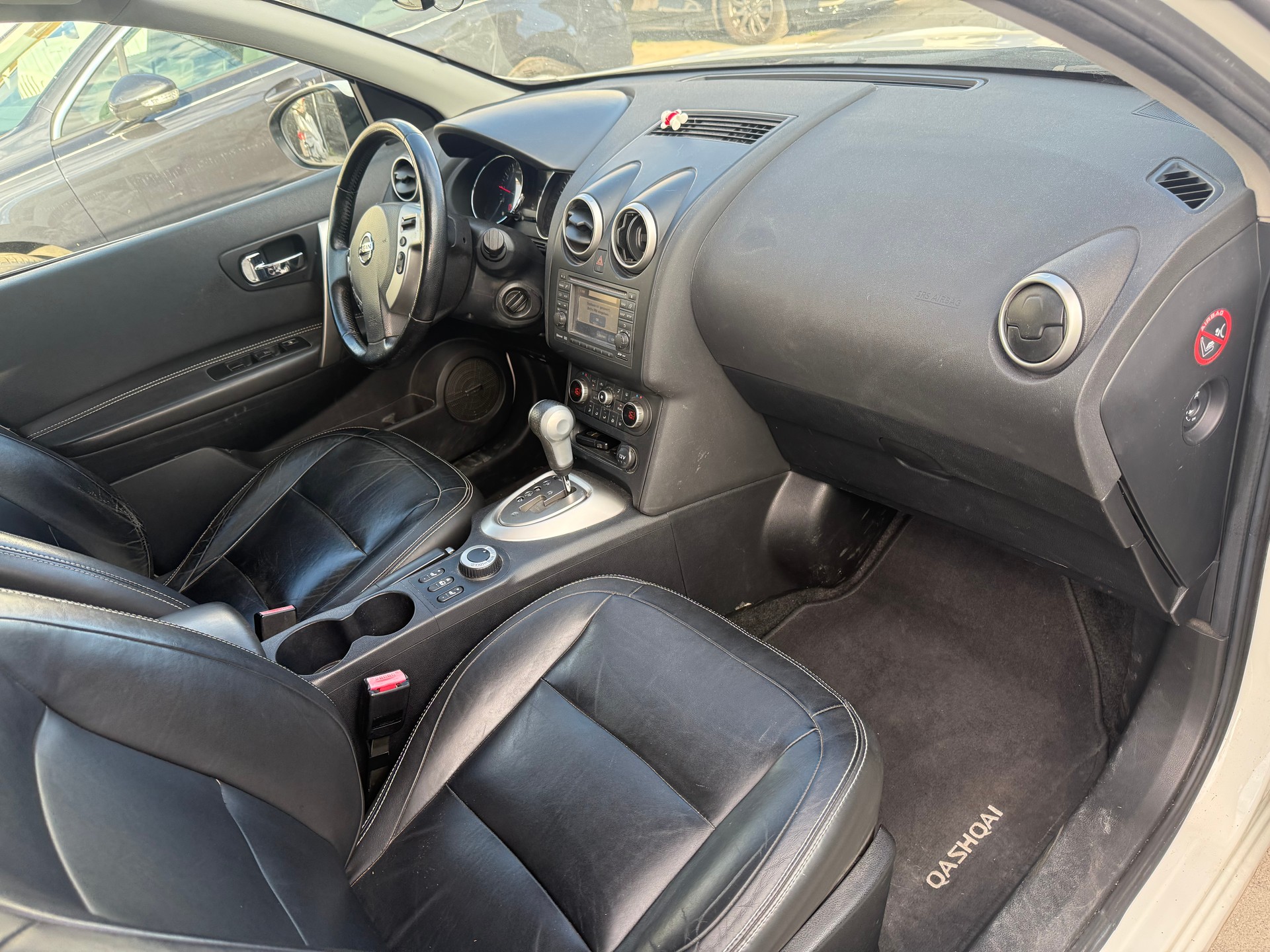 NISSAN Qashqai 2.0 4WD tekna XTronic CVT-image-6