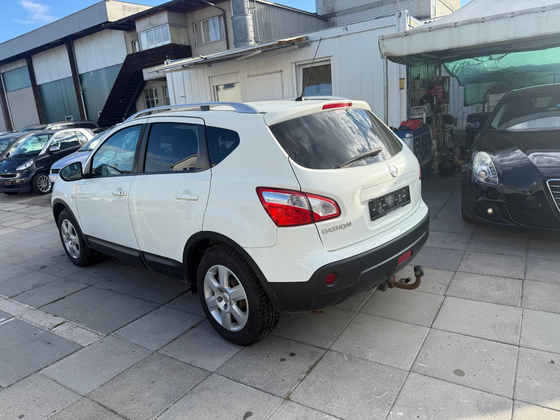 NISSAN Qashqai 2.0 4WD tekna XTronic CVT-image-2