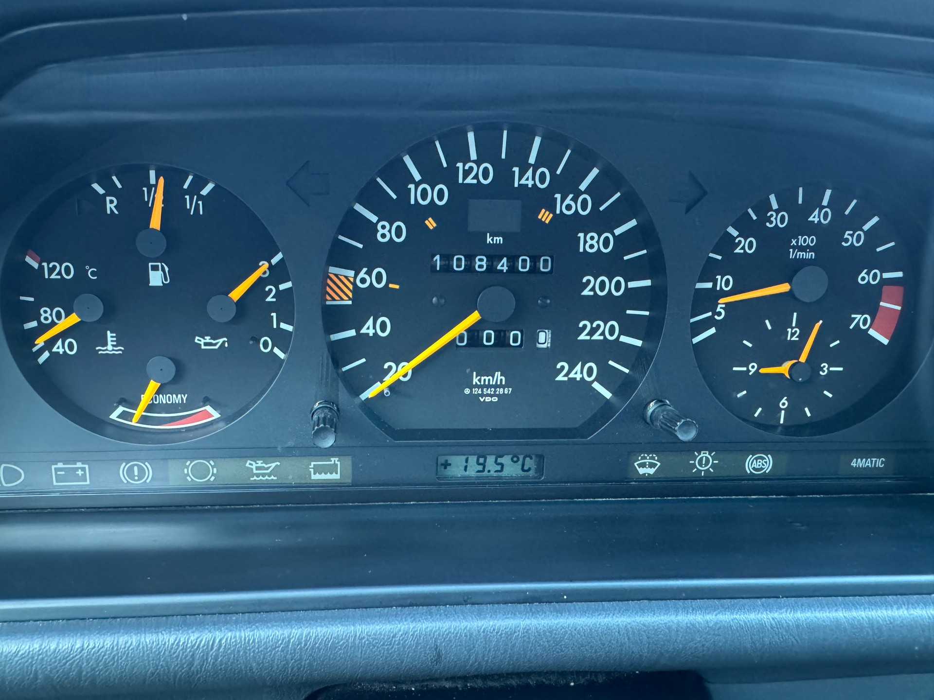 MERCEDES-BENZ 300 TE 4-Matic ABS-image-1