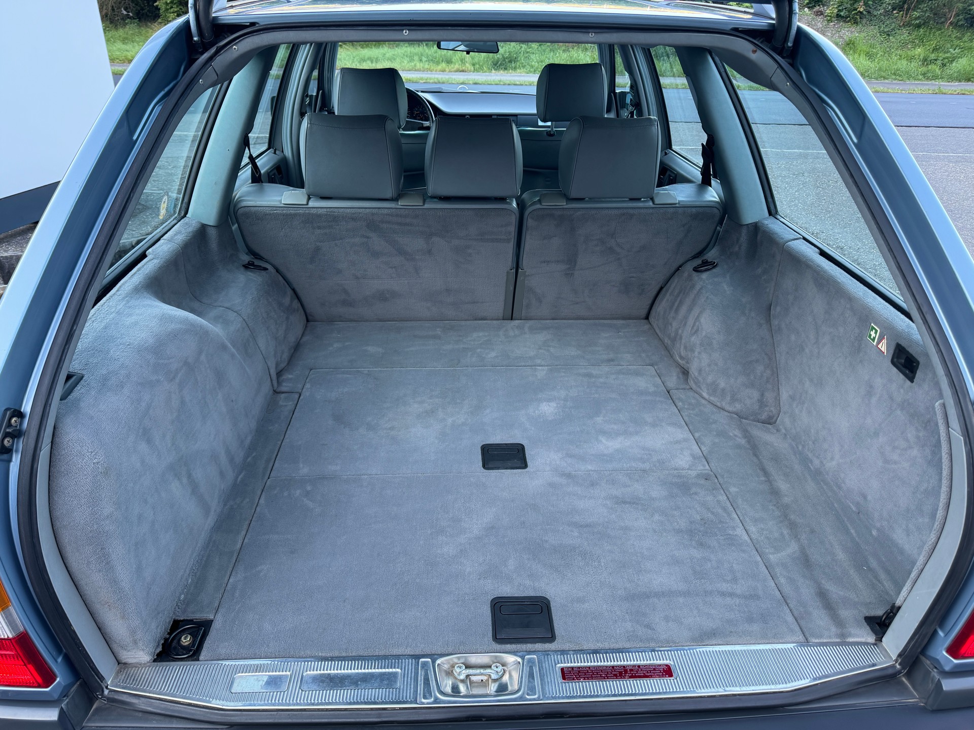 MERCEDES-BENZ 300 TE 4-Matic ABS-image-10