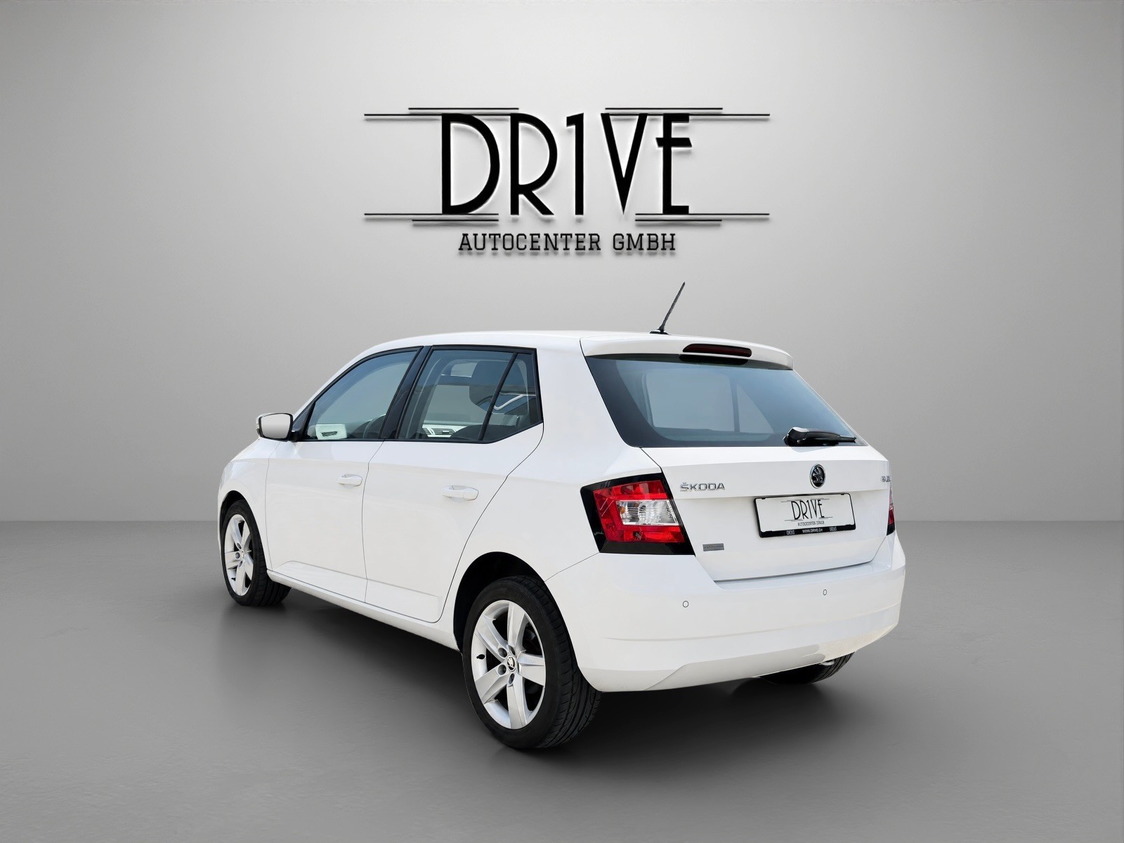 SKODA Fabia 1.2 TSI Style DSG-image-6