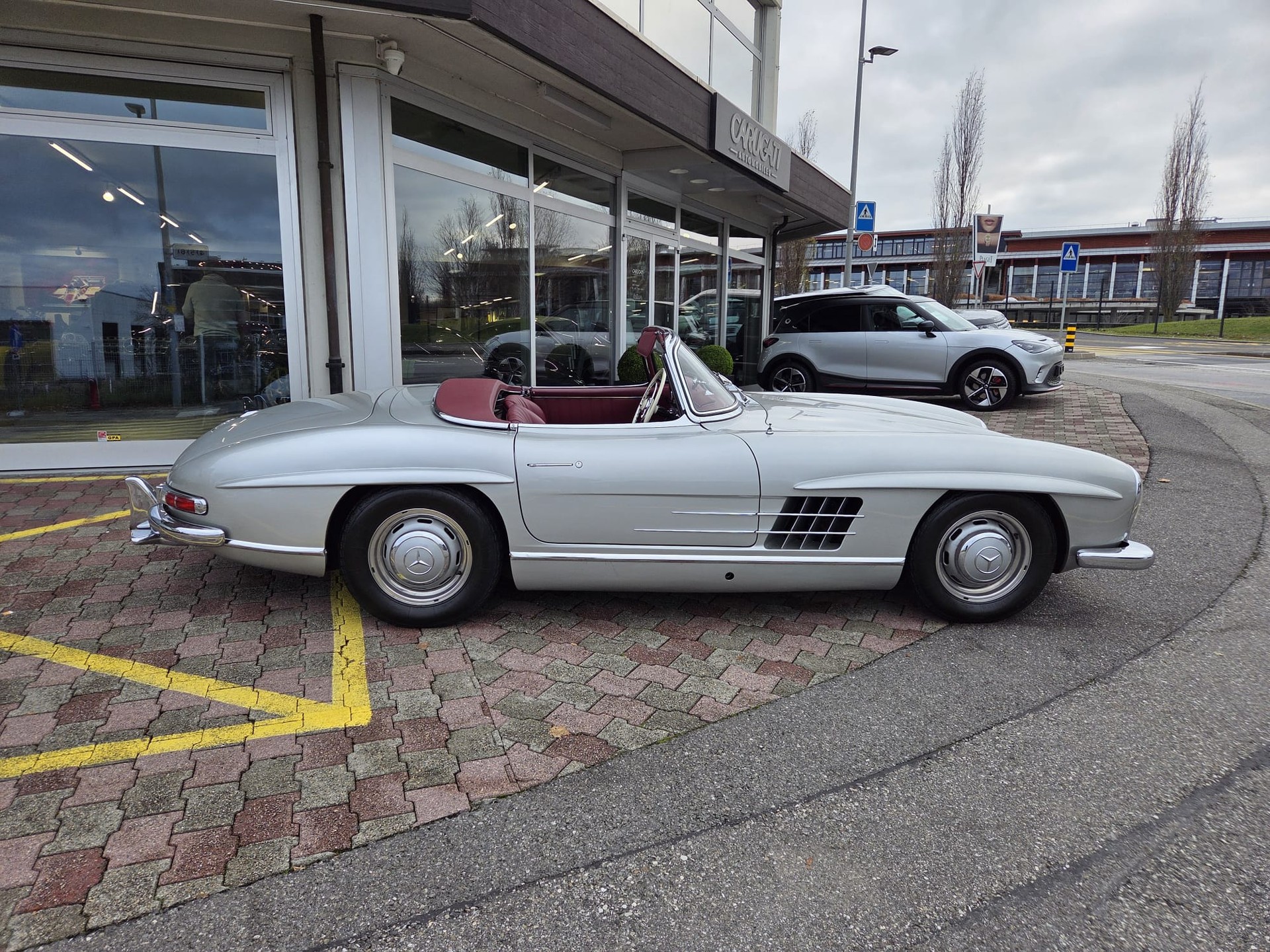 MERCEDES-BENZ 300 SL Roadster-image-3