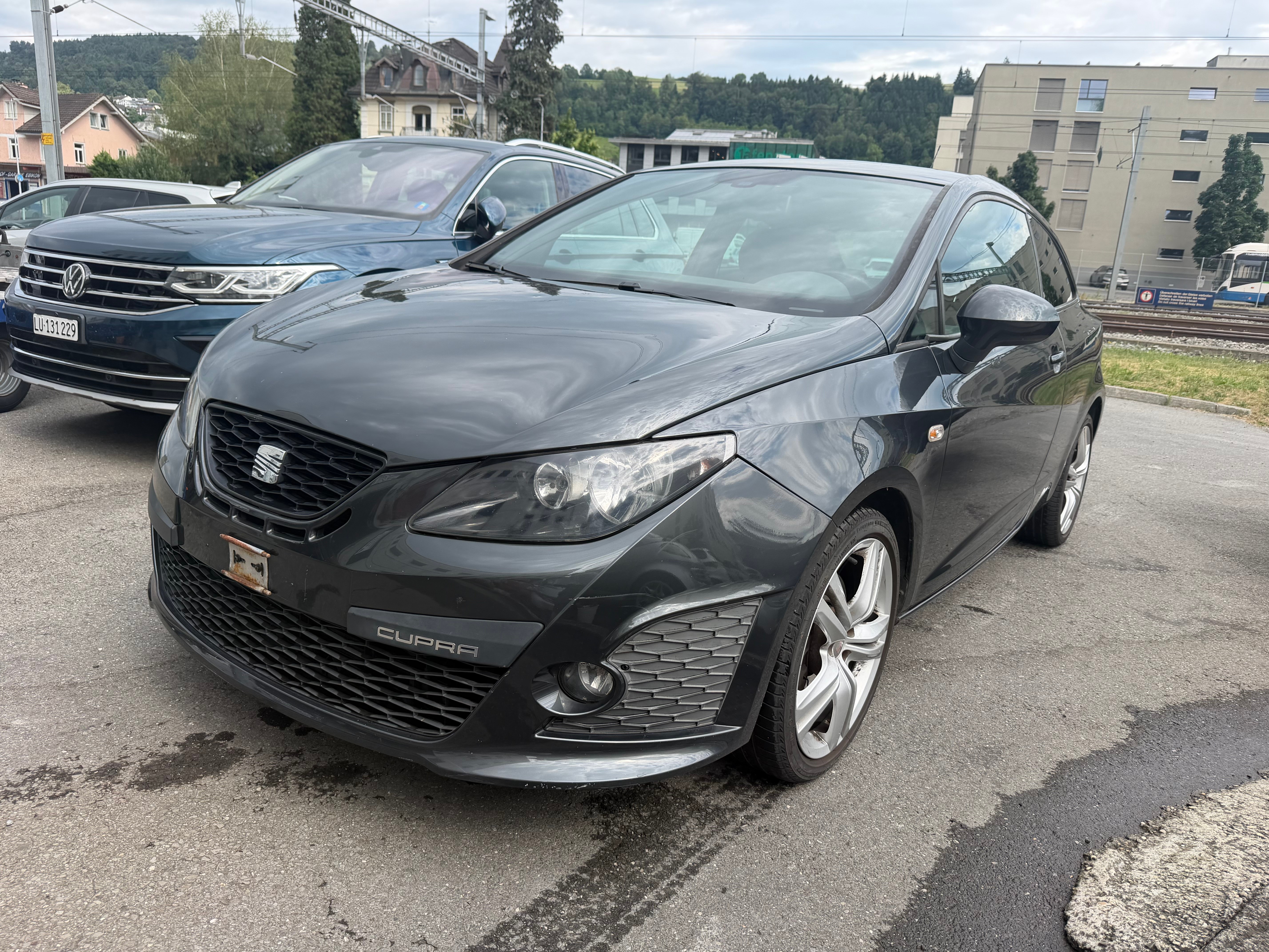Car photo