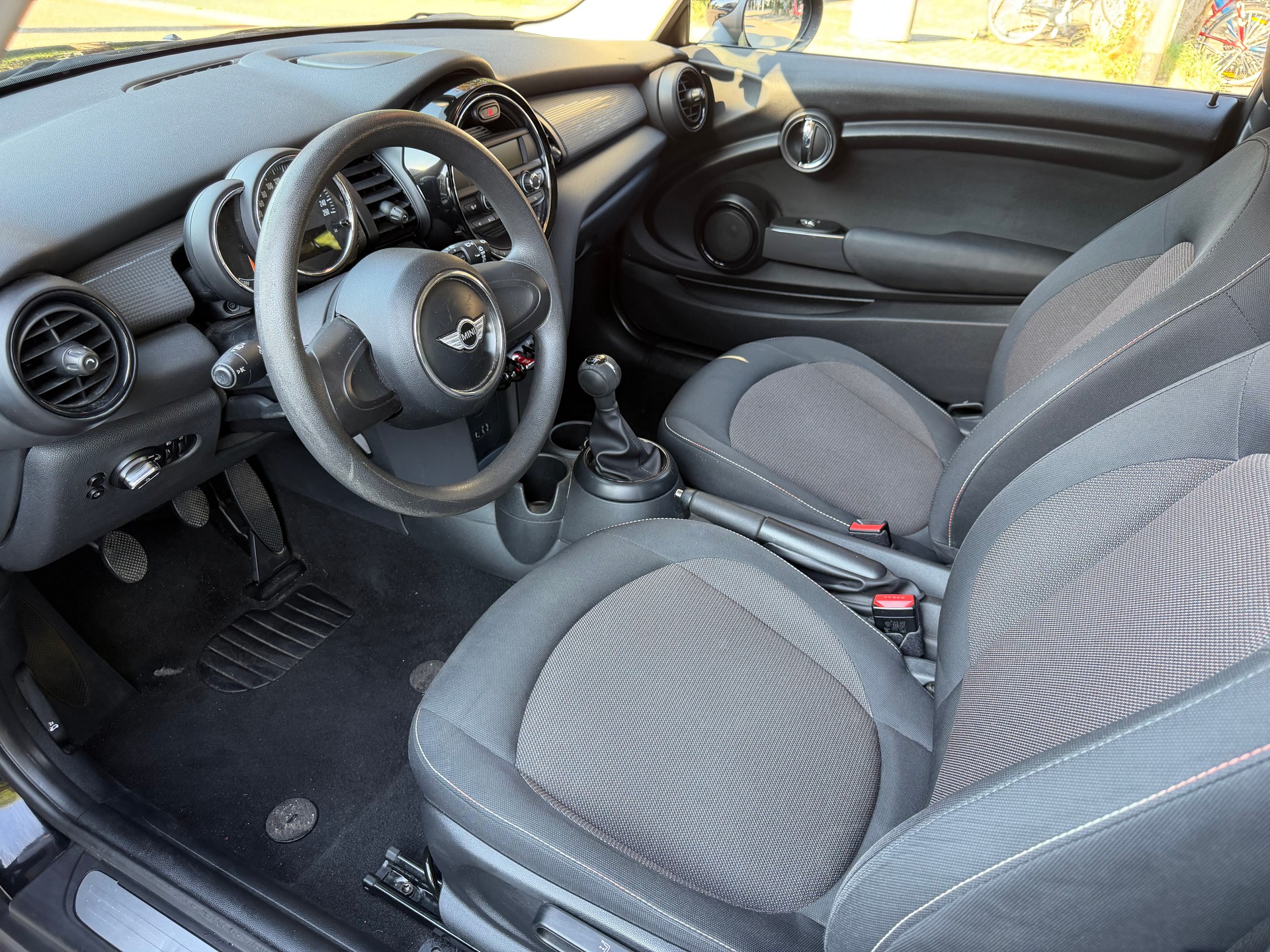 MINI COOPER-image-9