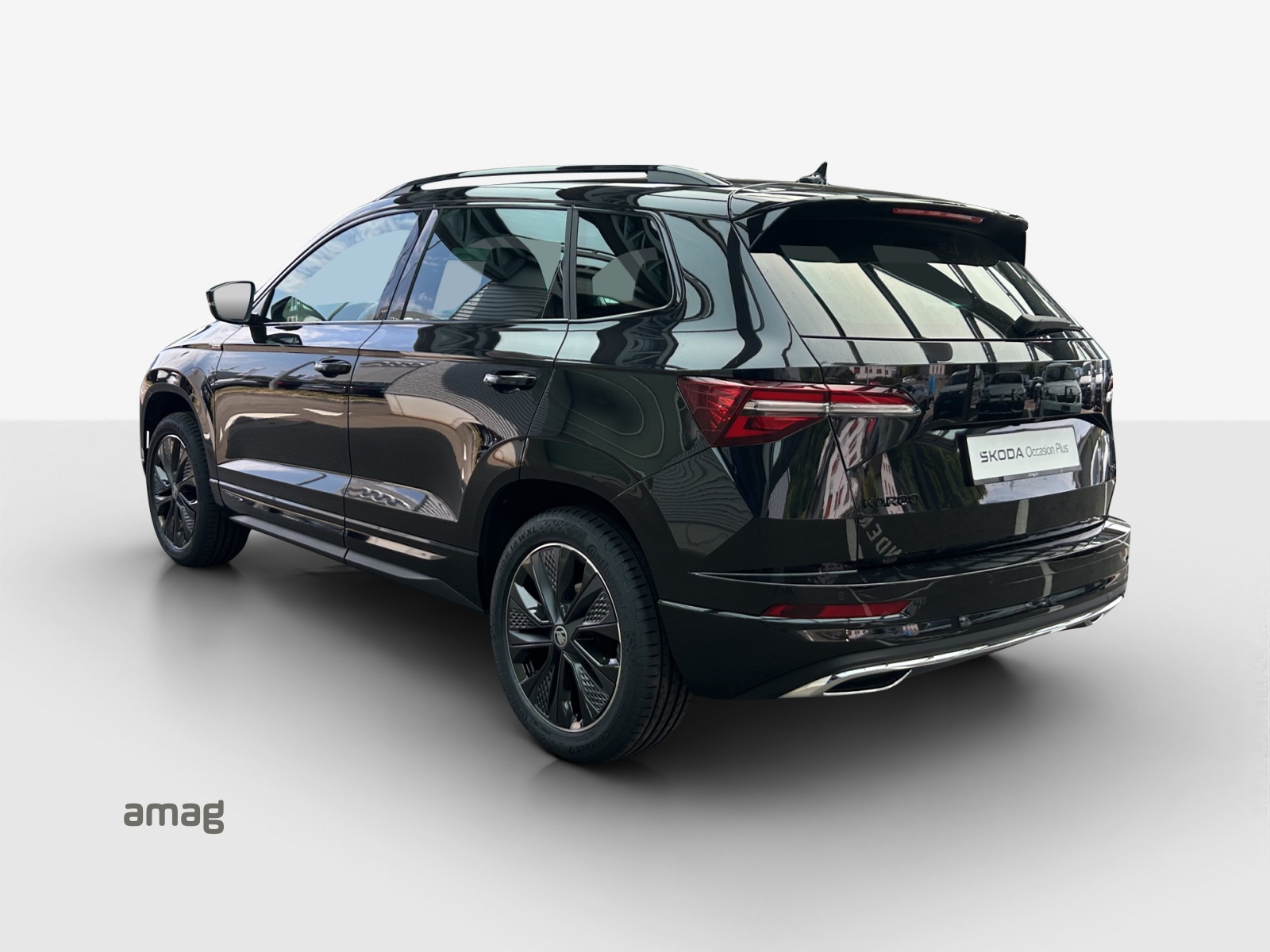 SKODA Karoq 2.0 TSI SportLine 4x4 DSG-image-2