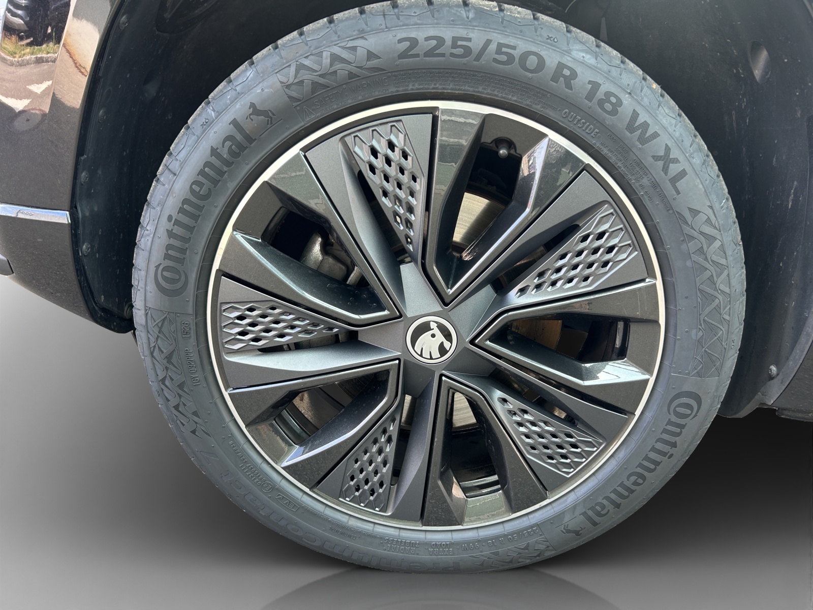 SKODA Karoq 2.0 TSI SportLine 4x4 DSG-image-13