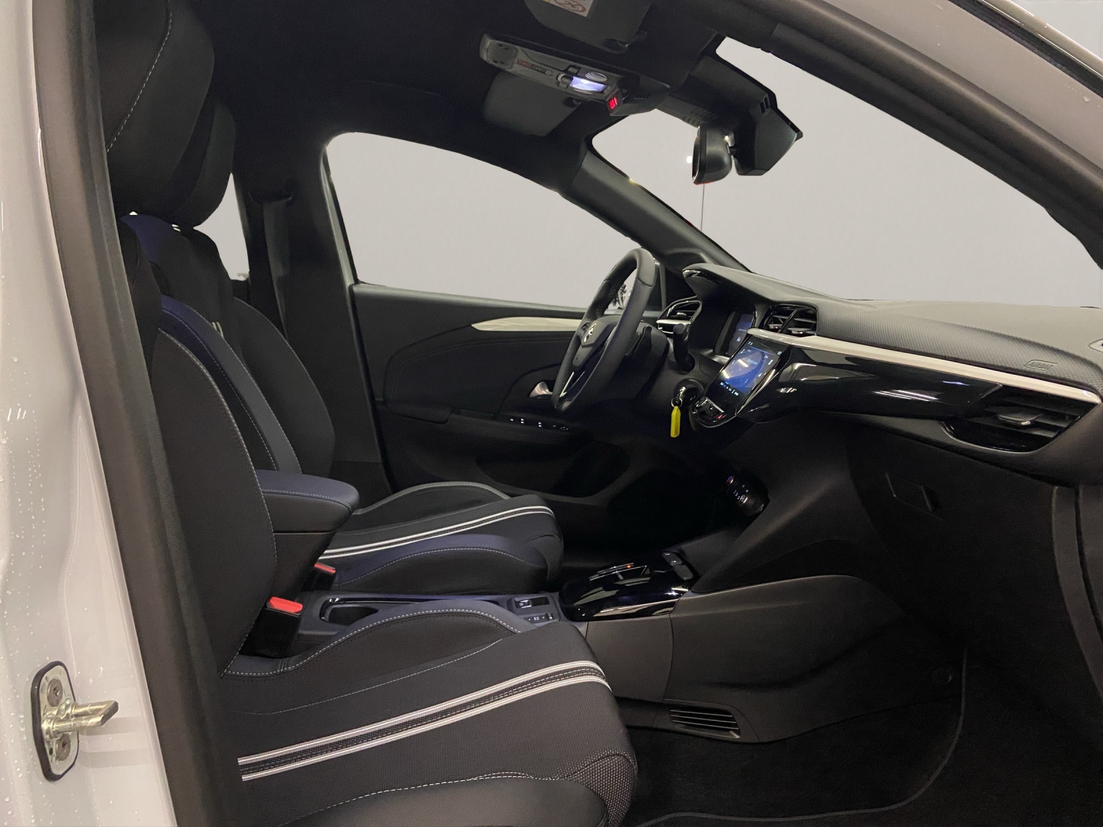 OPEL Corsa 1.2 T Hybrid GS-image-11