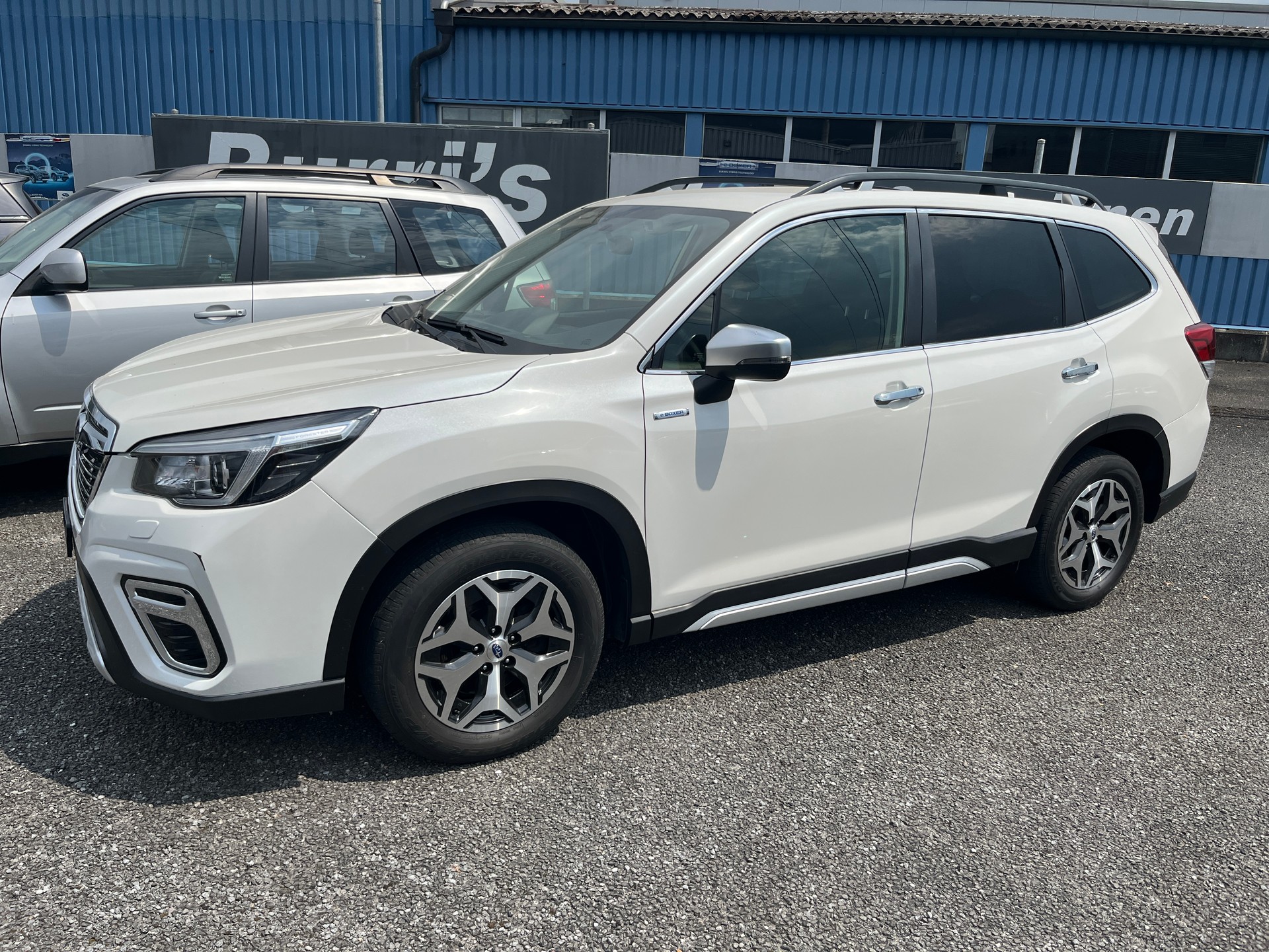 SUBARU Forester 2.0i e-BOXER Swiss Plus-image-0