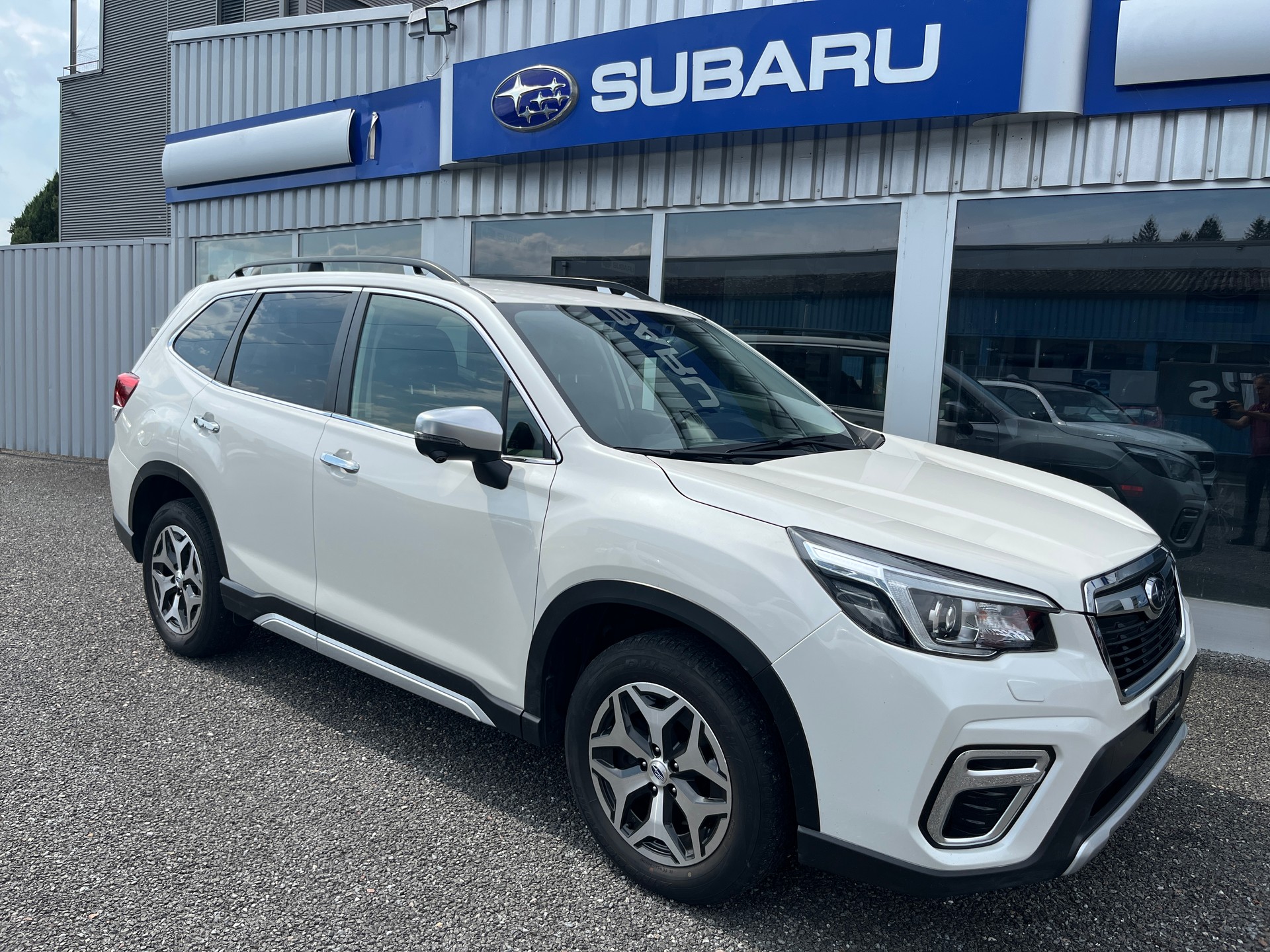 SUBARU Forester 2.0i e-BOXER Swiss Plus-image-0