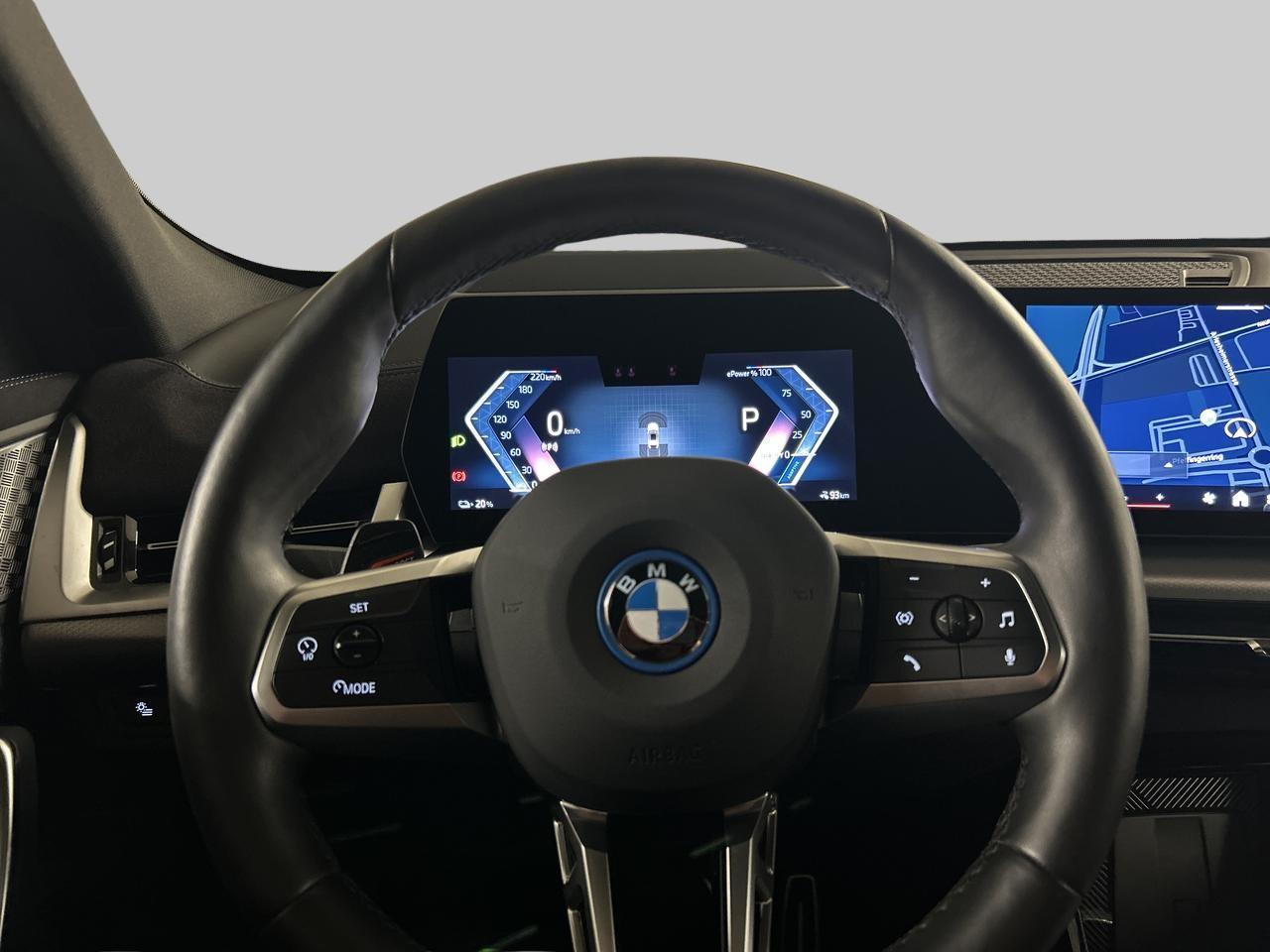 BMW iX2 30 xDrive M Sport-image-19