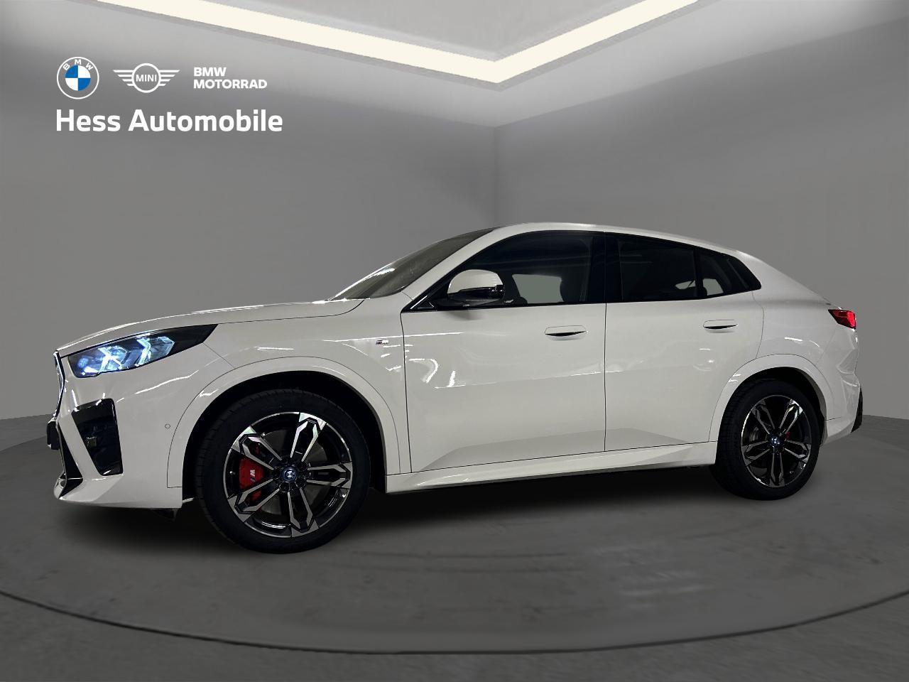 BMW iX2 30 xDrive M Sport-image-5