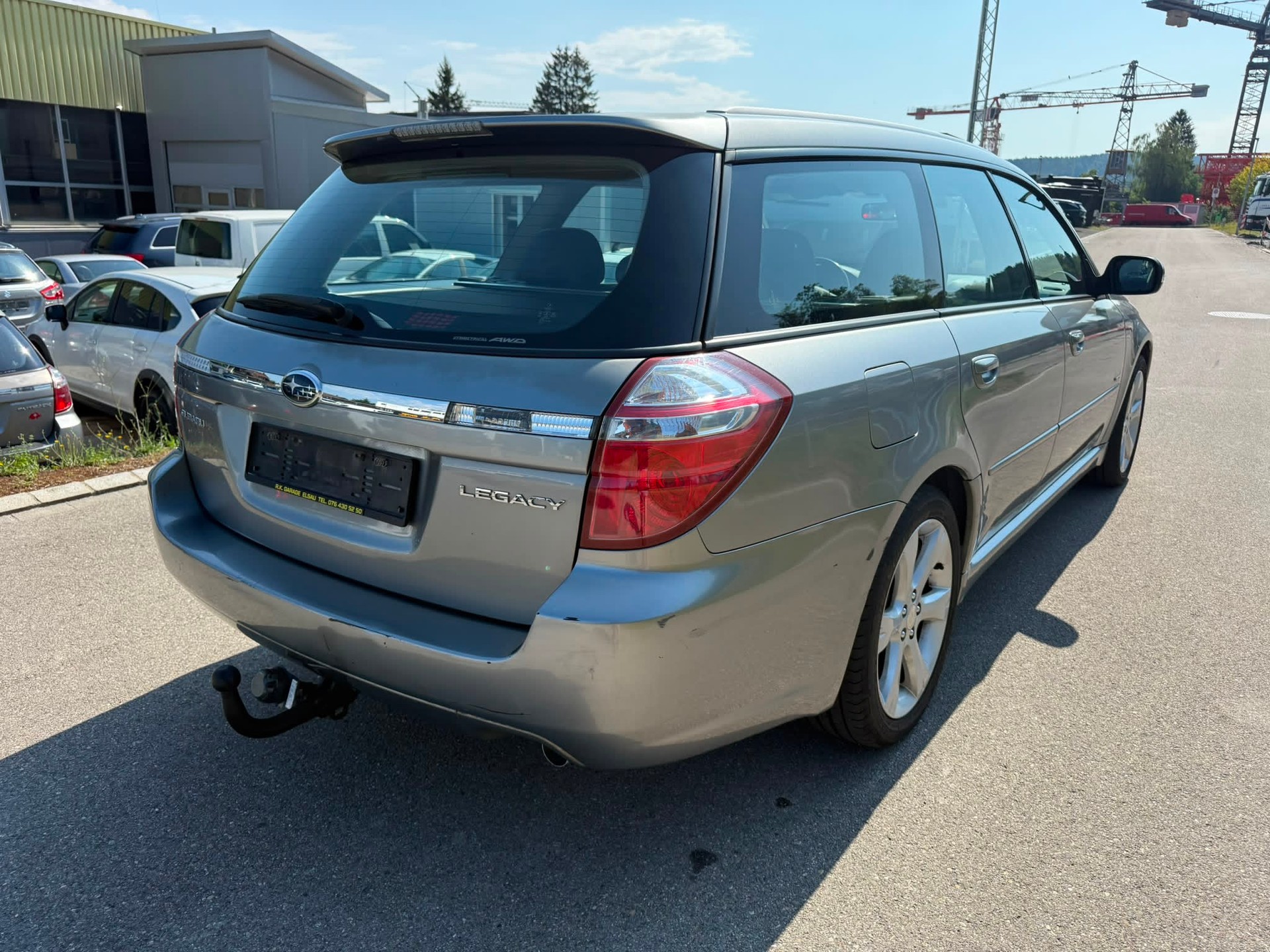SUBARU Legacy 2.0R AWD Swiss-image-3
