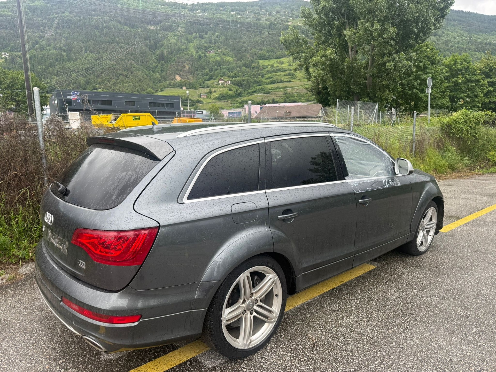 AUDI Q7 6.0 TDI V12 quattro tiptronic-image-1