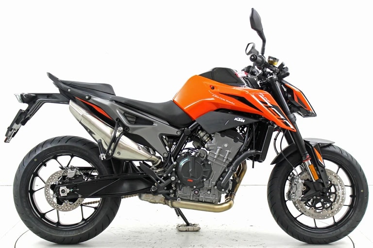 KTM 790 Duke-showroom-element-3