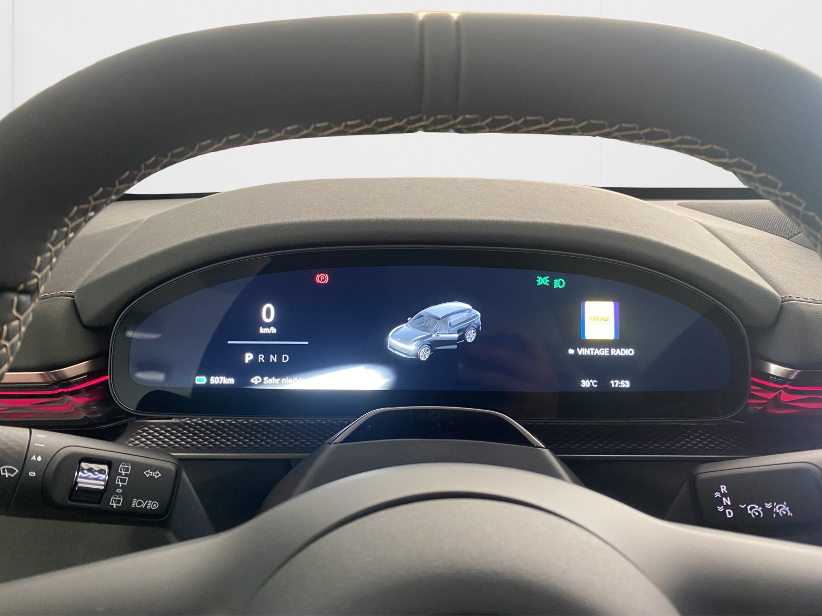 ZEEKR 7X 100kWh Privilege AWD Cockpit/Comfort Paket-image-11