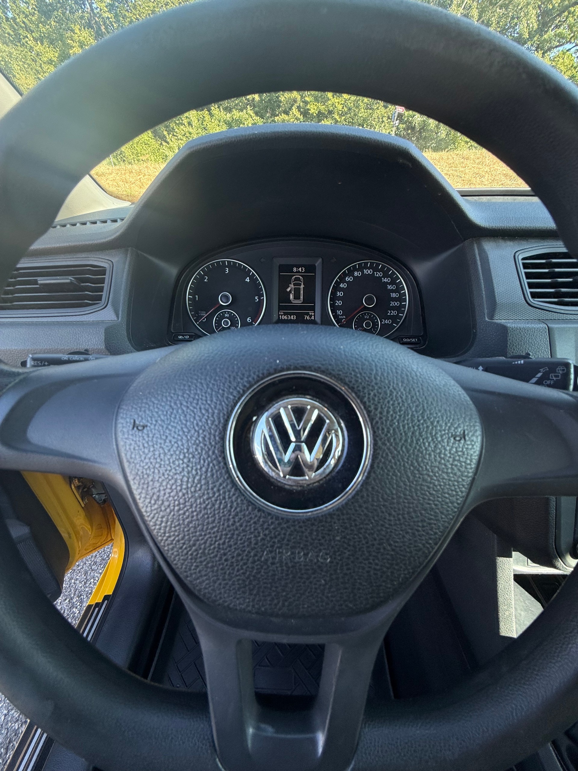VW Caddy Maxi 2.0TDI 4Motion BlueMotion Technology-image-9