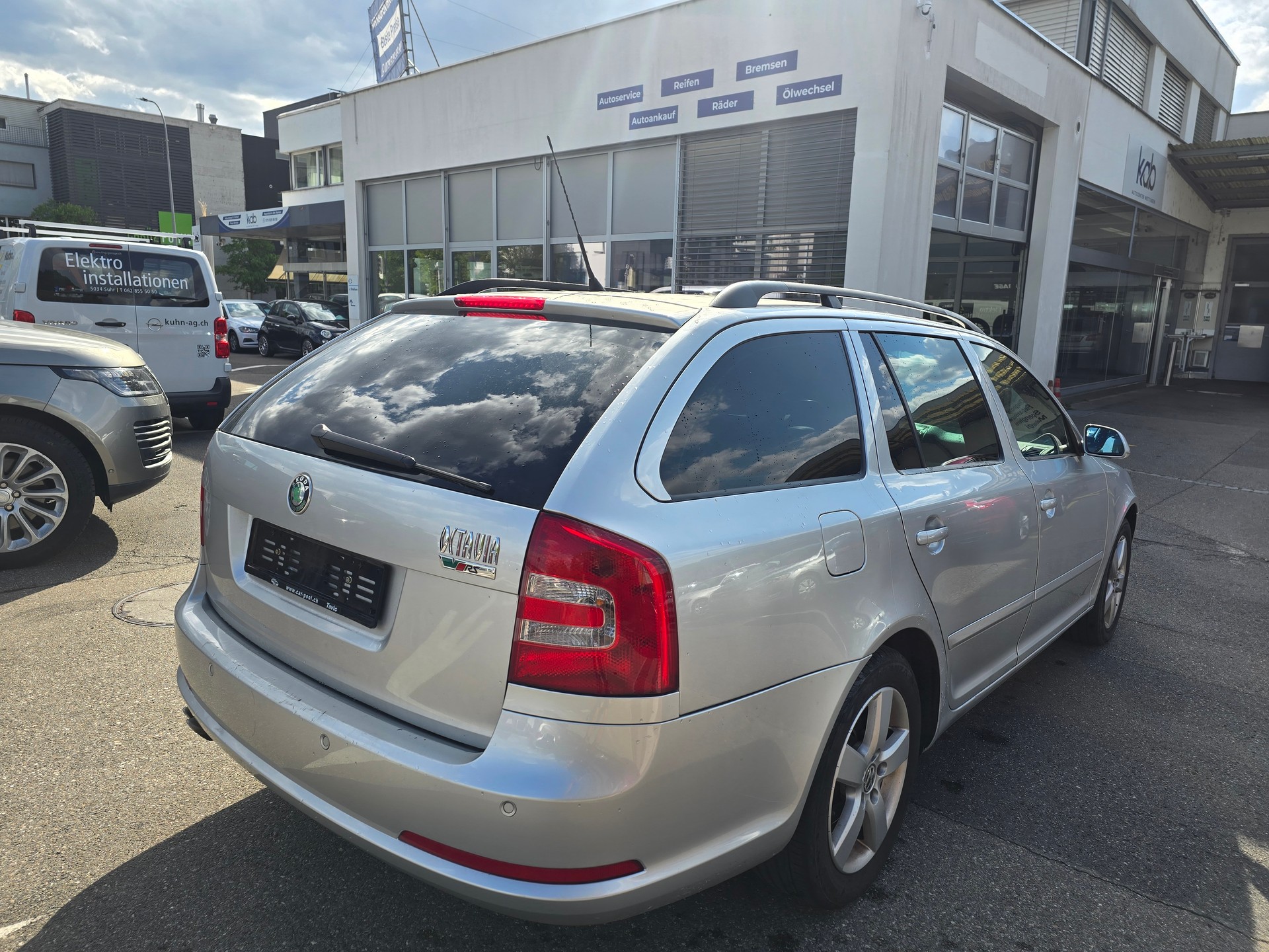 SKODA Octavia 2.0 TDI RS-image-10