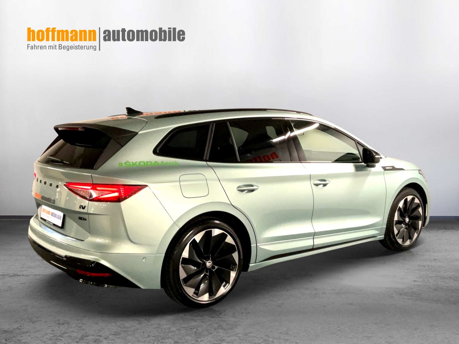 SKODA Enyaq iV 80x SportLine-showroom-element-3