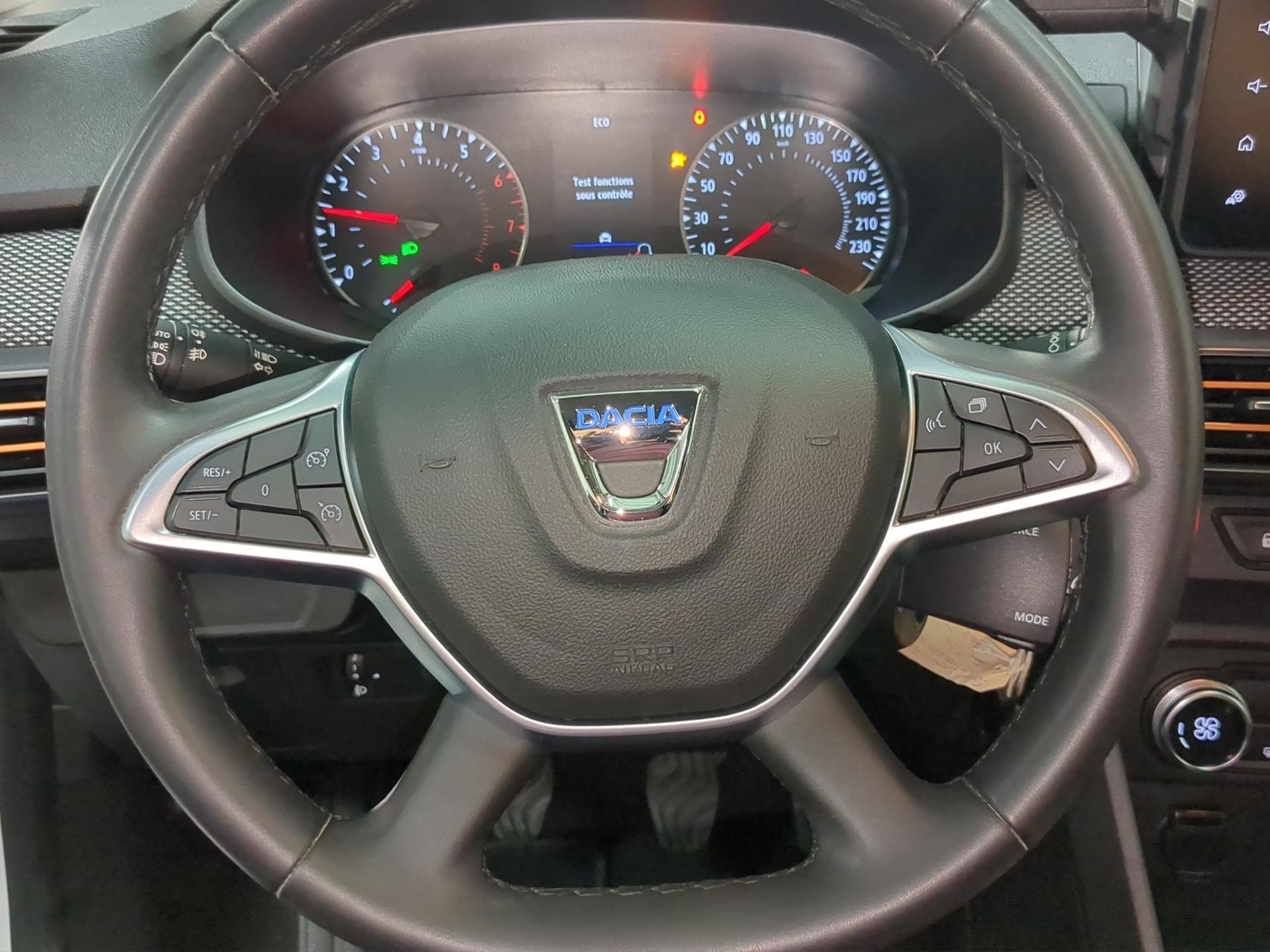 DACIA Sandero Stepway TCe 90 Comfort-image-9