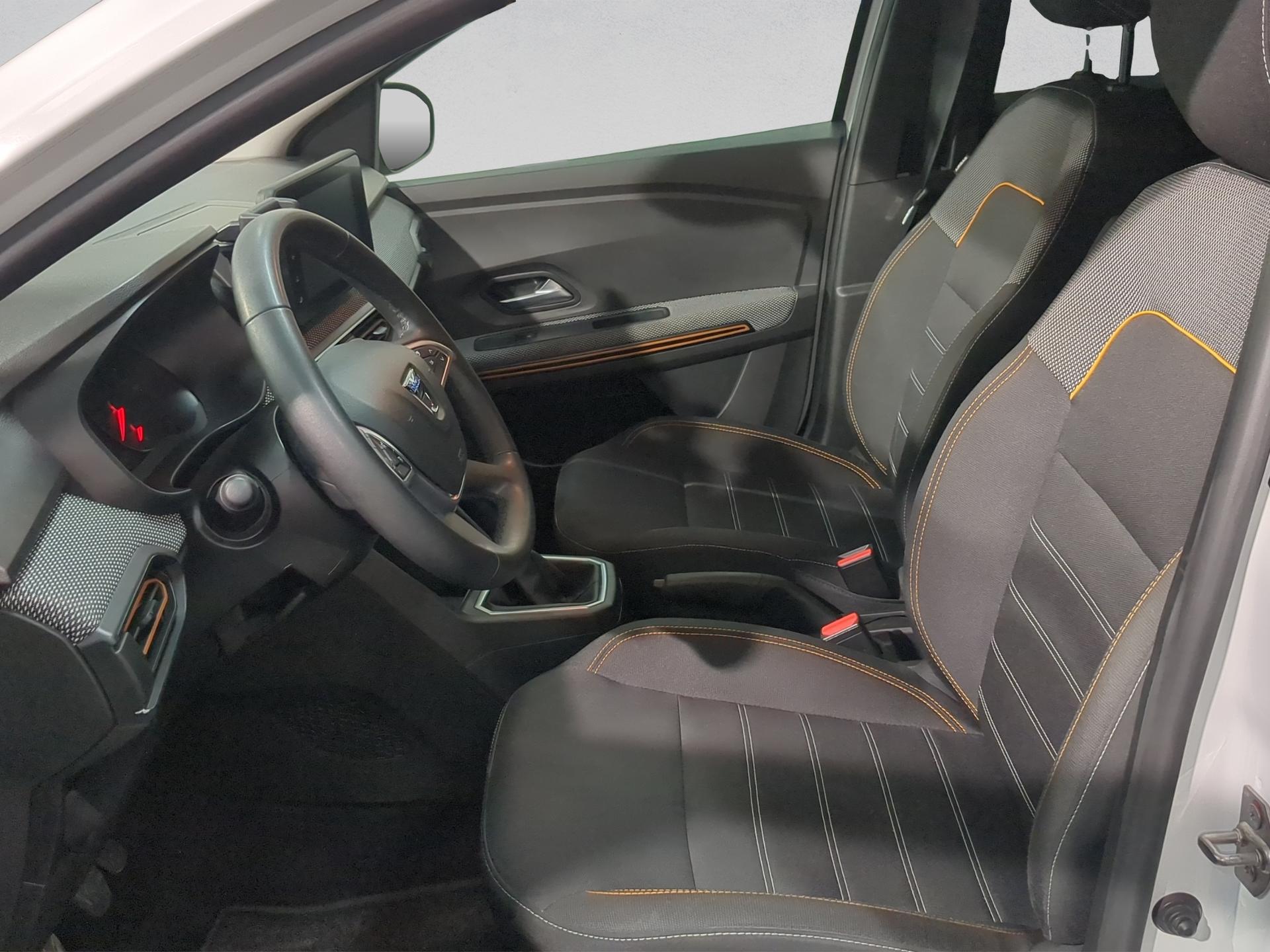 DACIA Sandero Stepway TCe 90 Comfort-image-8