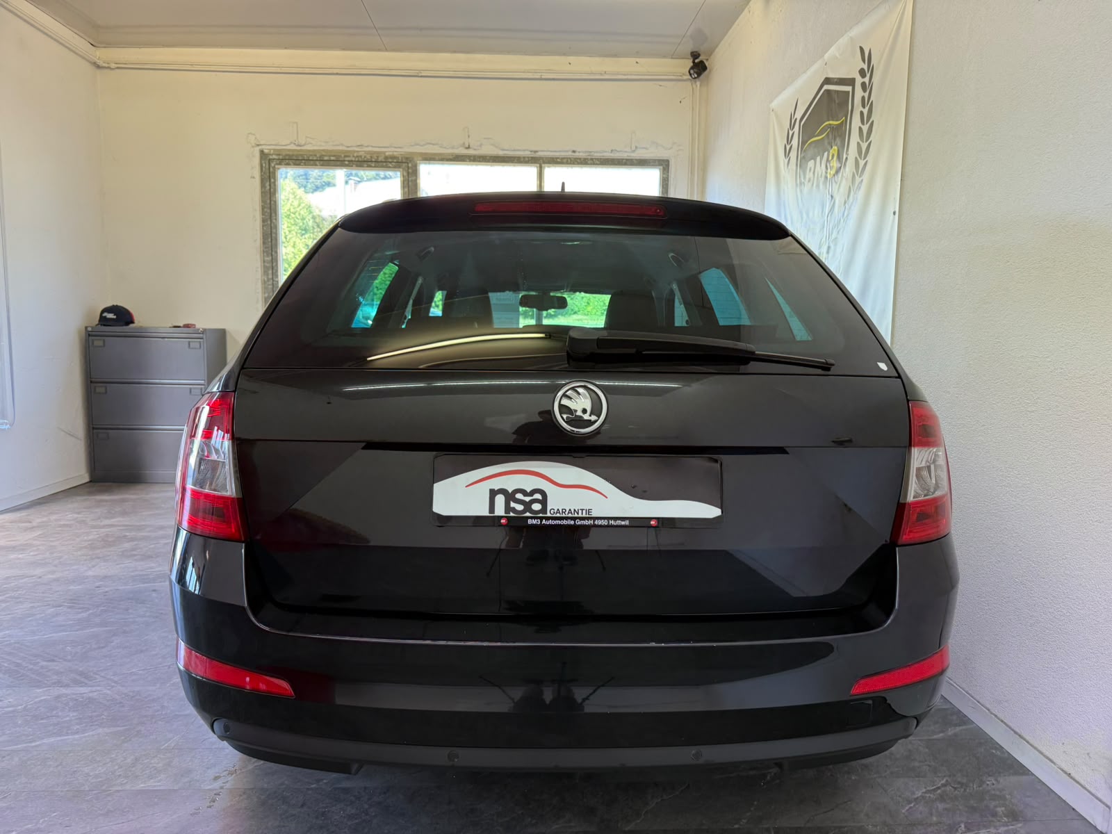 SKODA Octavia Combi 1.8 TSI Ambition 4x4 DSG-image-3