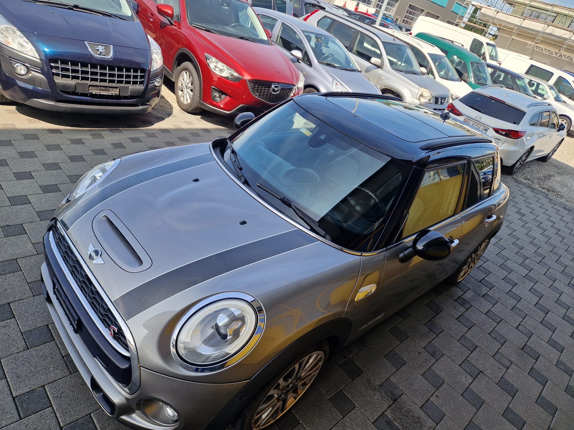 MINI Cooper SD Trafalgar Steptronic-image-7