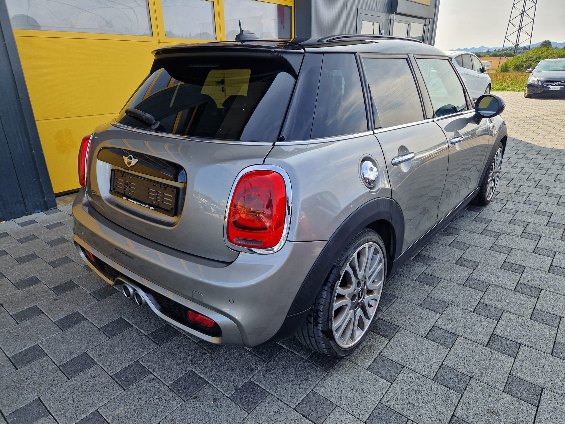 MINI Cooper SD Trafalgar Steptronic-image-5
