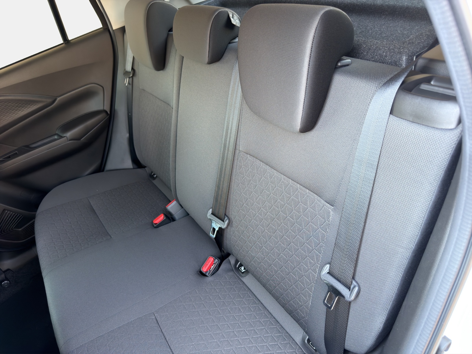 SUZUKI Swift 1.2/82 Sakura Top Hybrid-image-10
