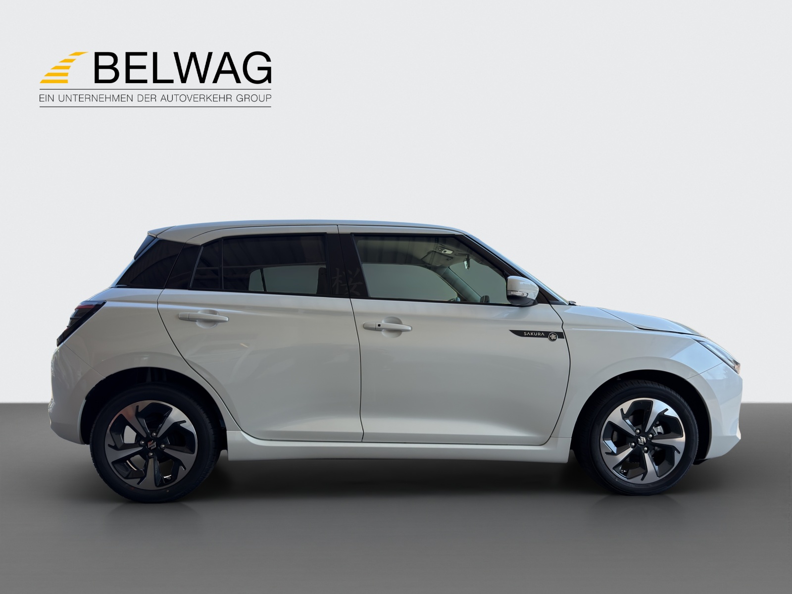 SUZUKI Swift 1.2/82 Sakura Top Hybrid-image-6