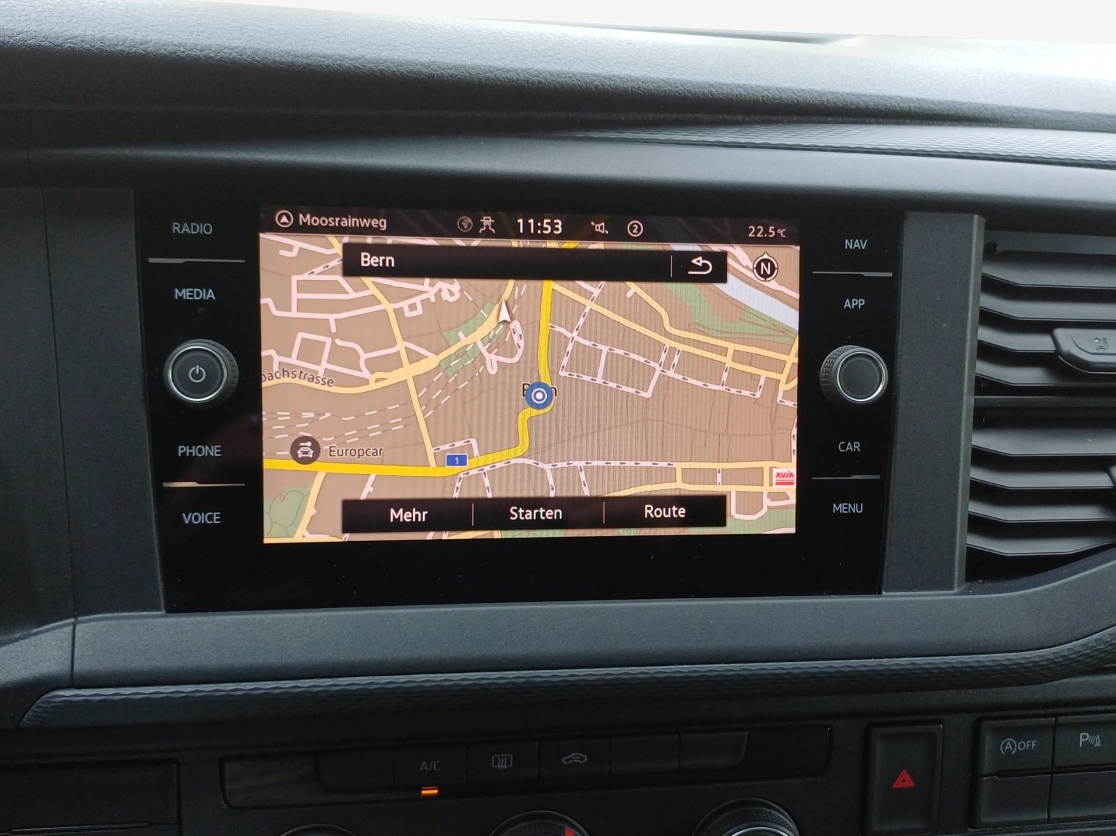VW T6.1 2.0 TDI DSG-image-14