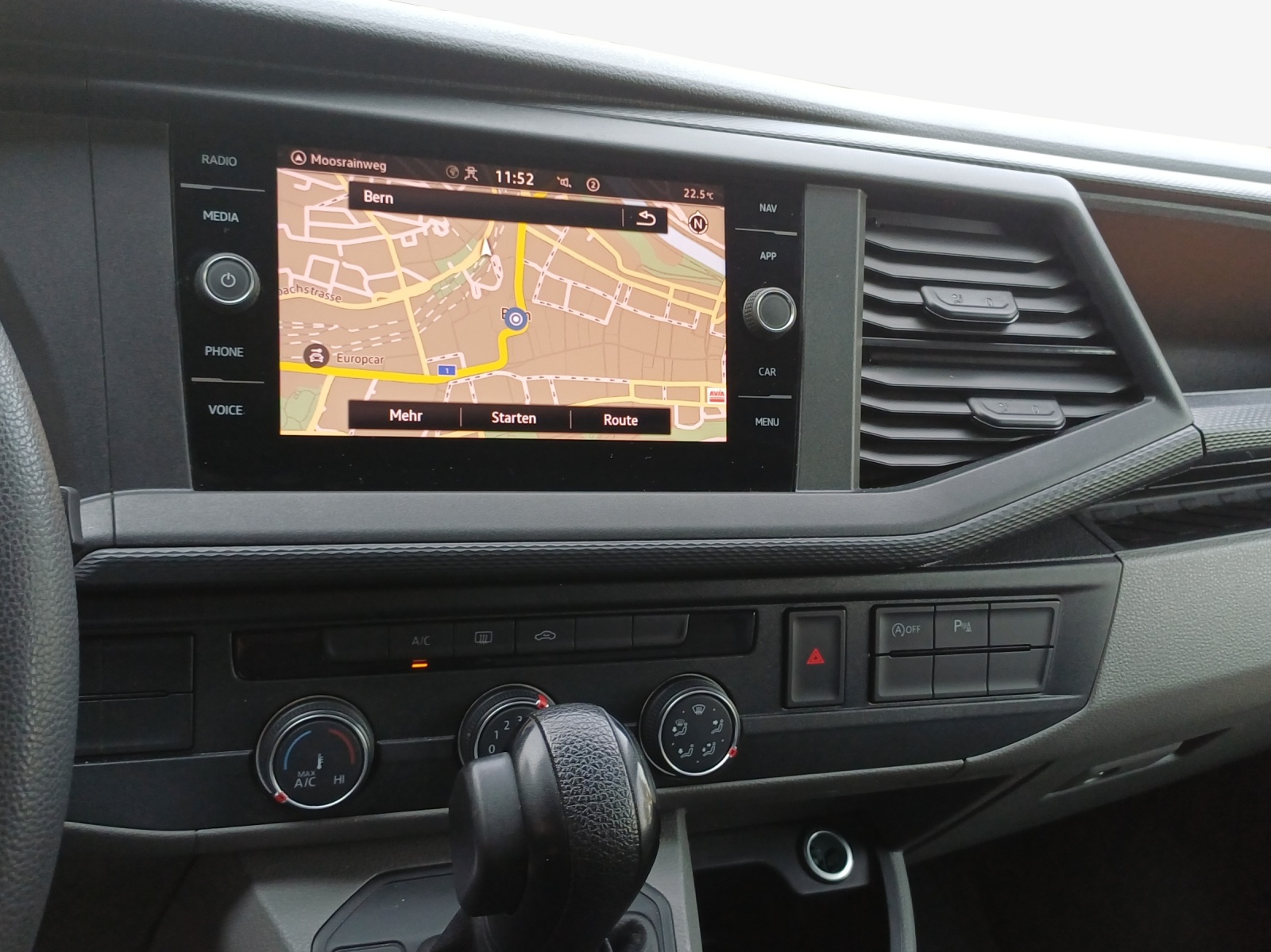 VW T6.1 2.0 TDI DSG-image-10