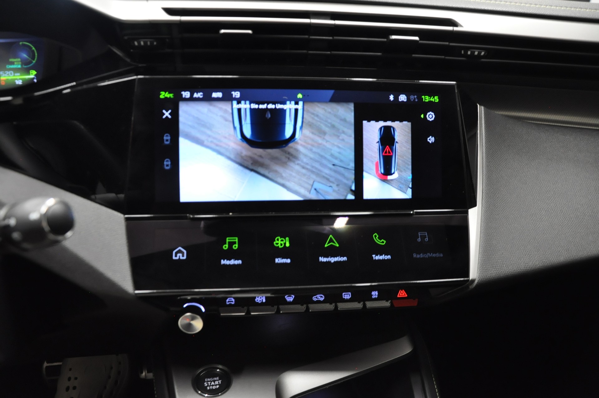 PEUGEOT 308 SW 1.2 HEV 136 GT-image-20